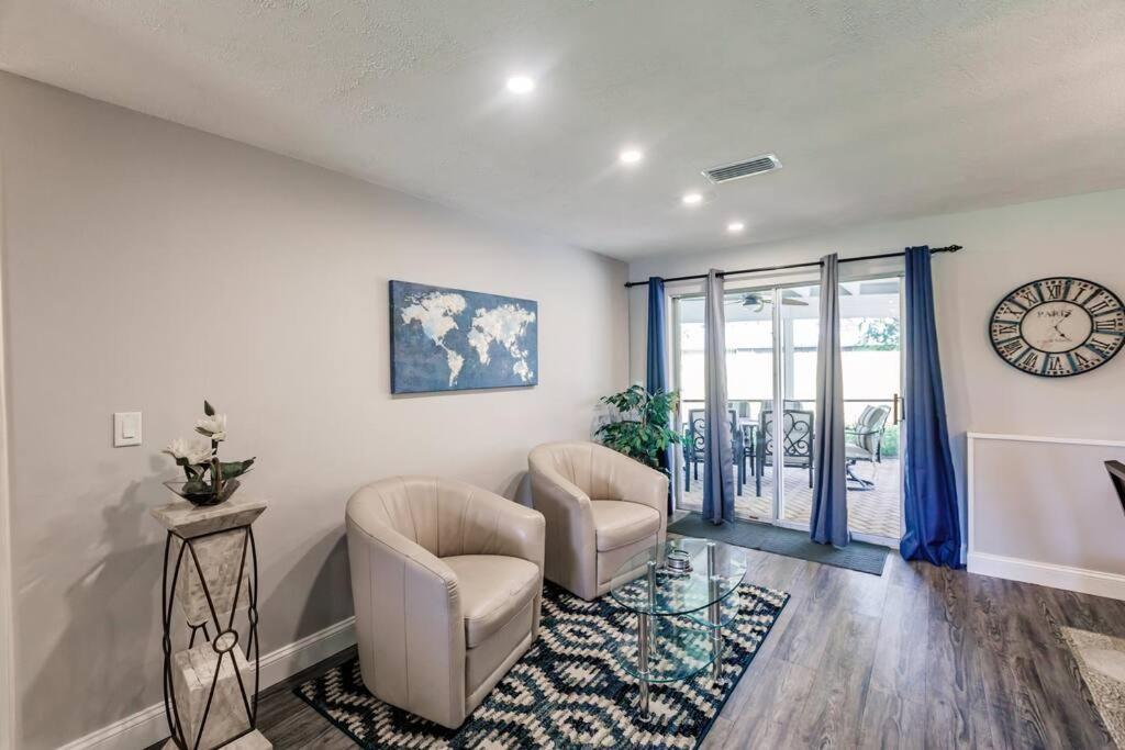 Holiday home Renovated With Seasonally Heated Pool *