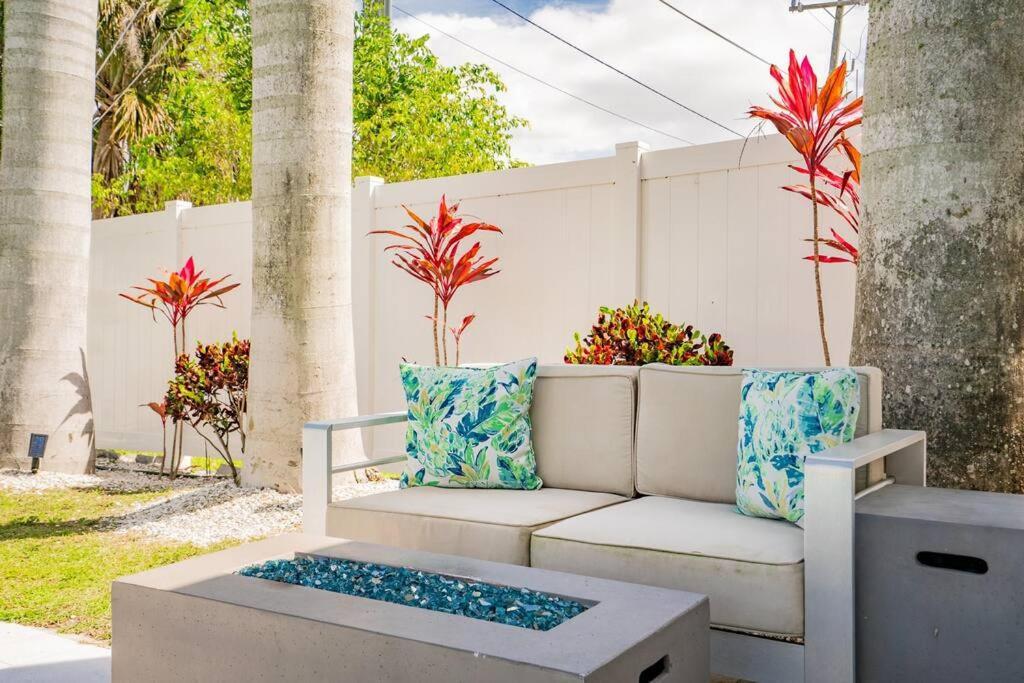 Holiday home Close2beach, Sleeps 11, Pool, Firepit, Bikes, Patio Naples