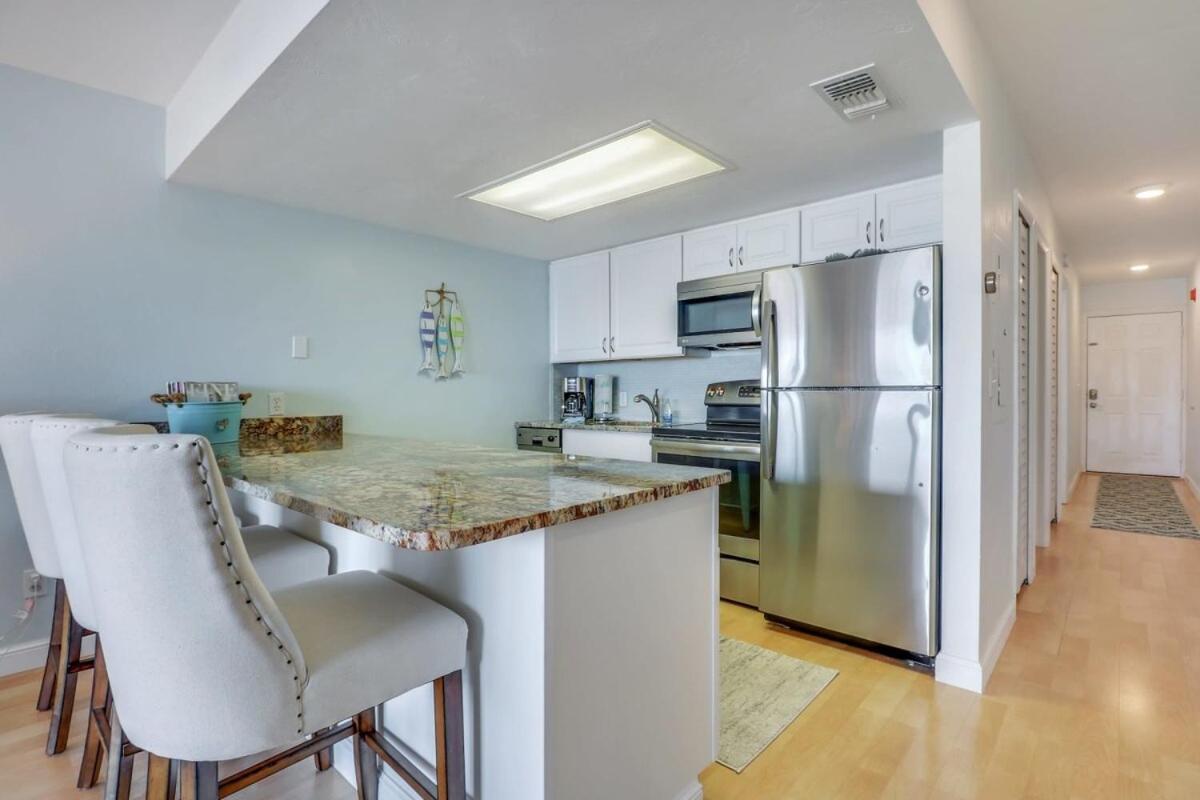 Holiday home Cozy With Pool Steps From Vanderbilt *
