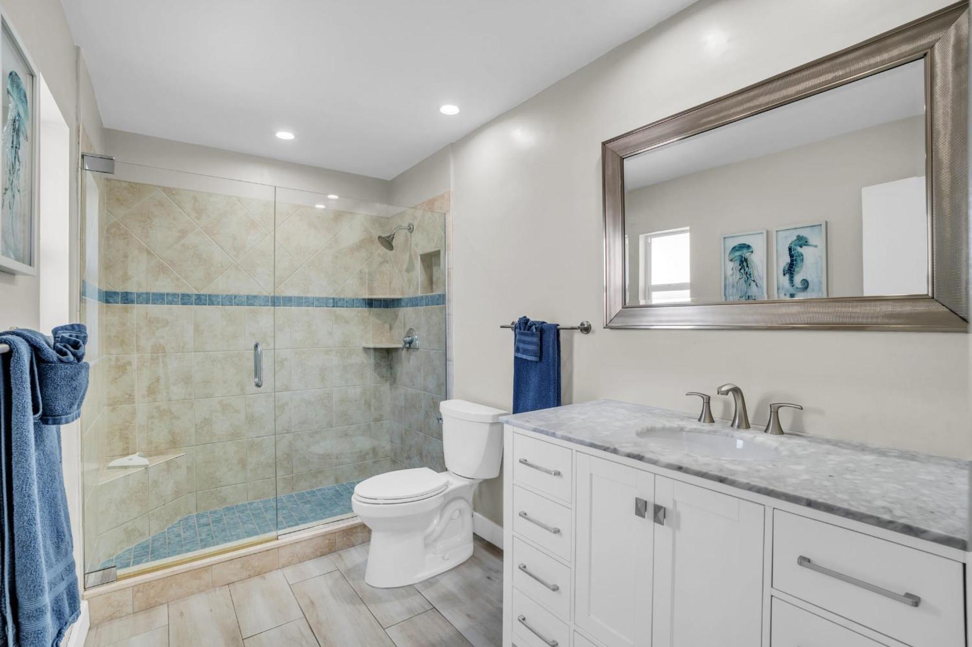 Relax Poolside & Walk Or Bike To The From Amazing Pool Home! Naples