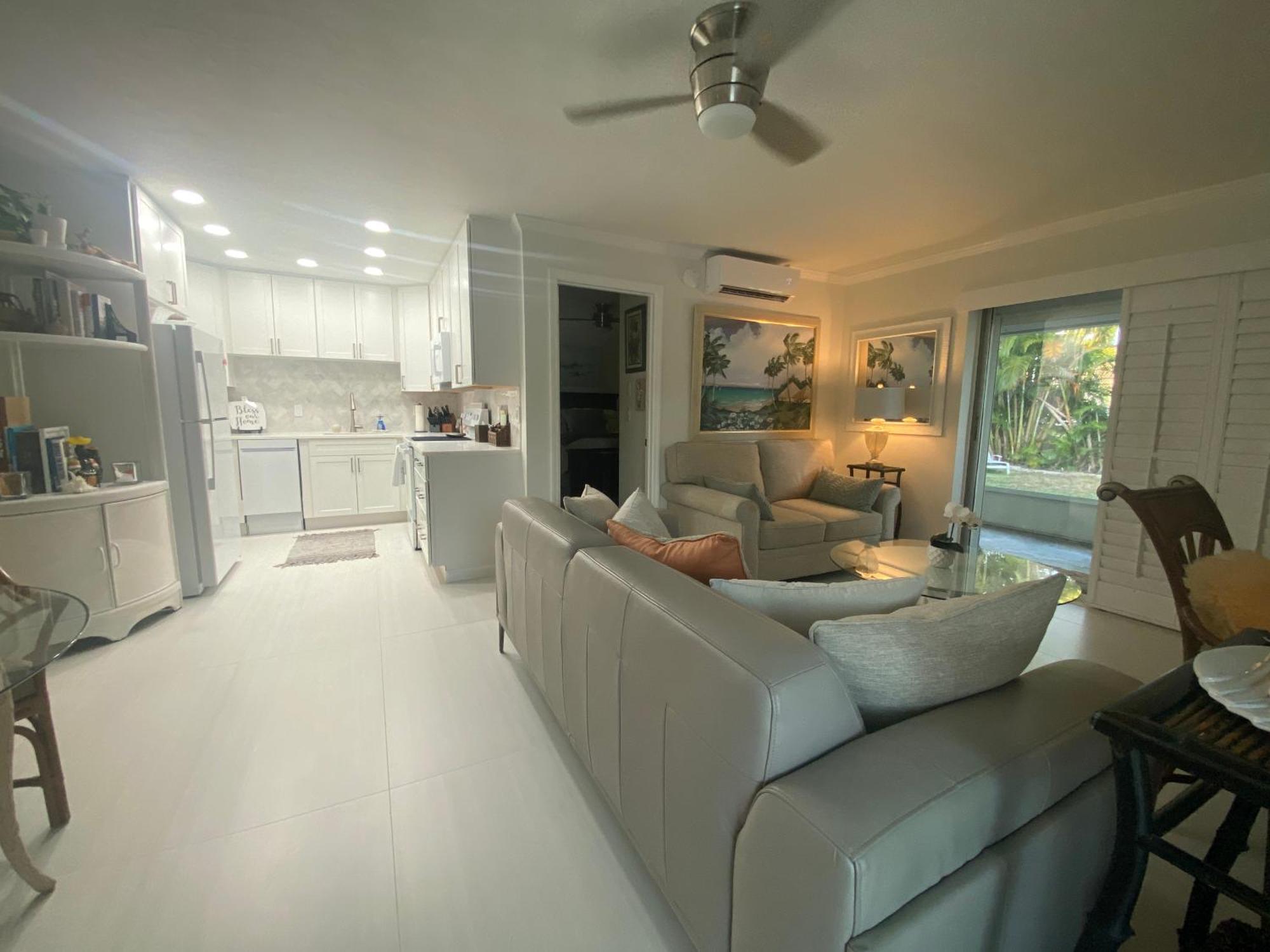 Closest 1br To Vanderbilt Beach, Full Kitchen With Dishwasher, New! *