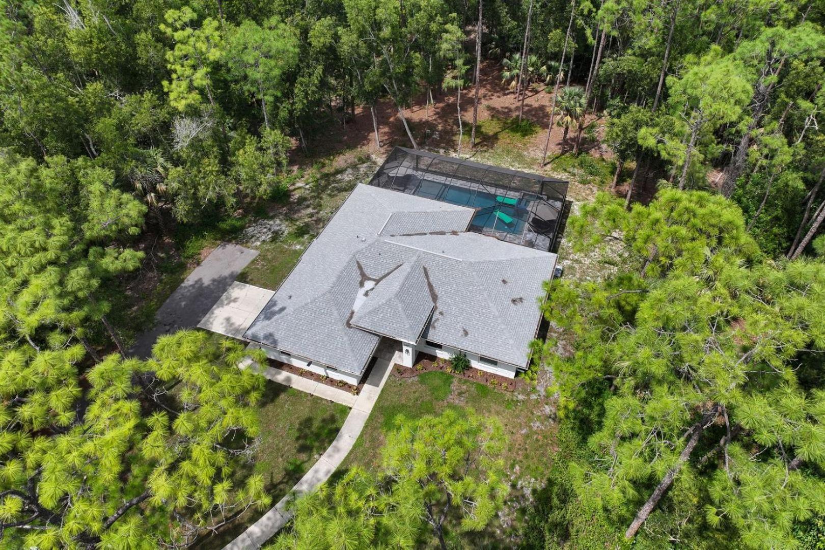 Villa Luxury Family Pool, Jacuzzi, 2 Pickleball Court, Ping Pong Table Very Private Sleeps 8