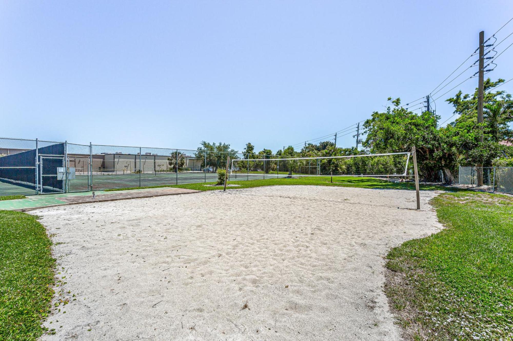 Sandy Shores Naples