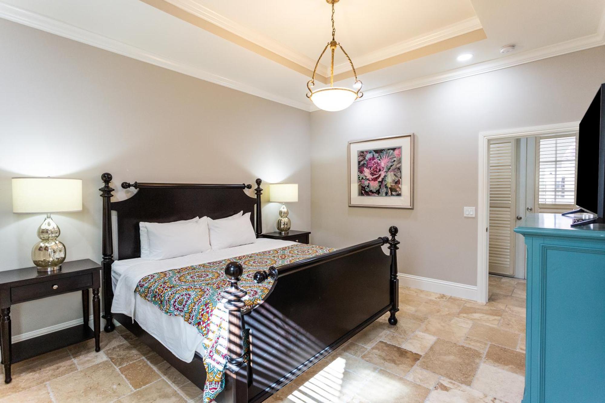 Apartment Knickerbocker Estate Home, 9 Private *