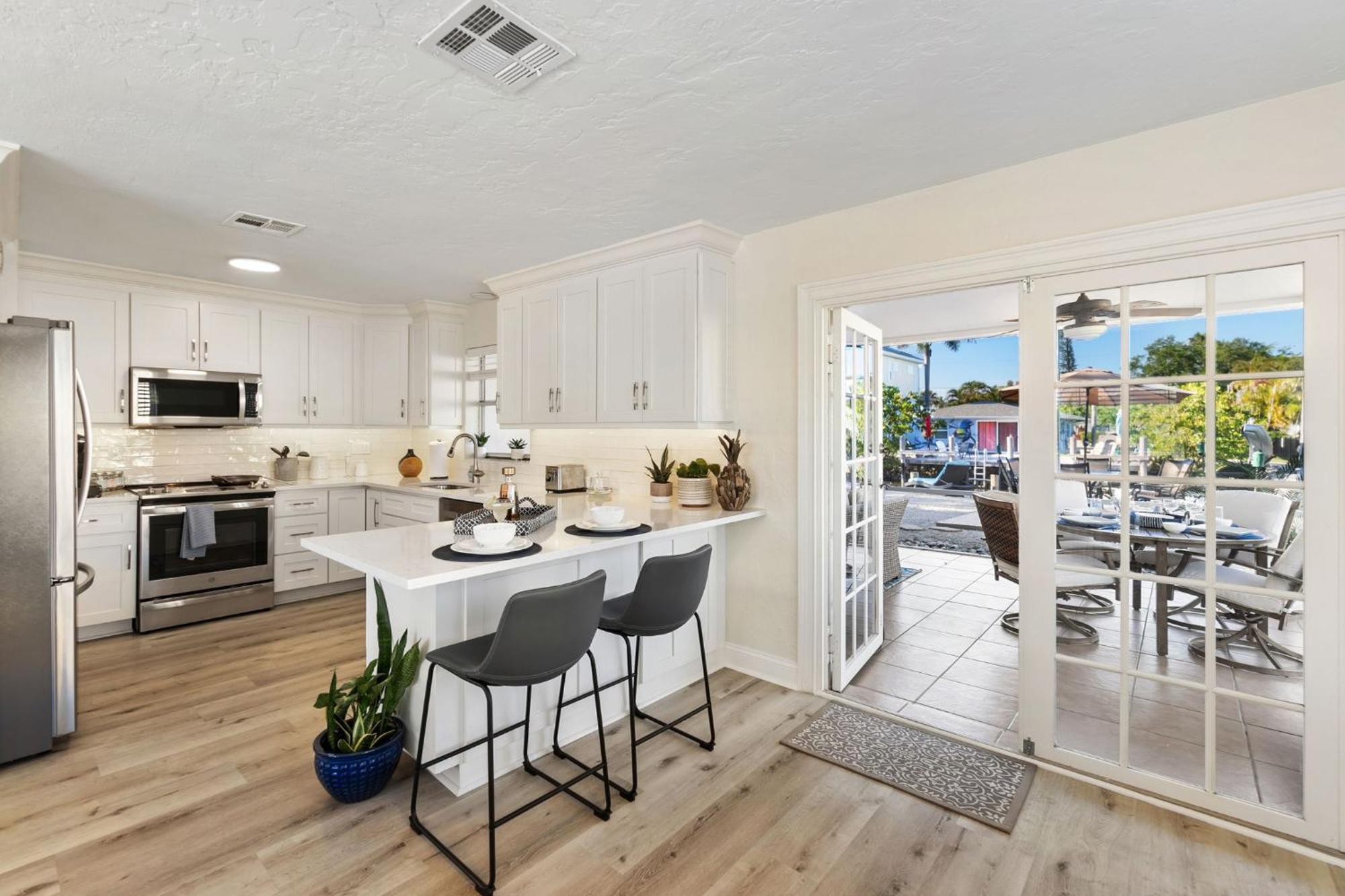 Boaters Bayshore Ii W Hot Tub Naples