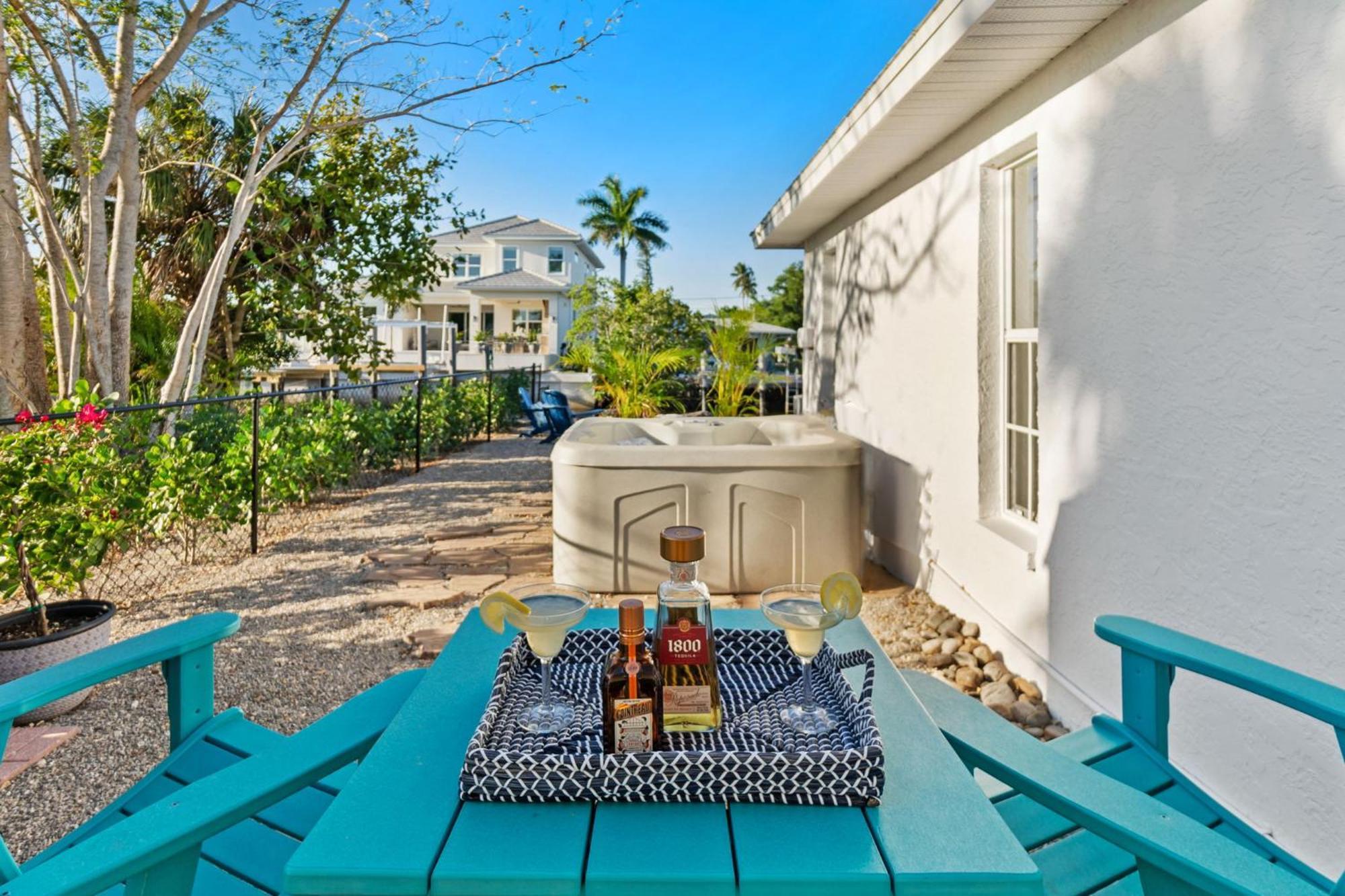 Boaters Bayshore Ii W Hot Tub Holiday home Naples