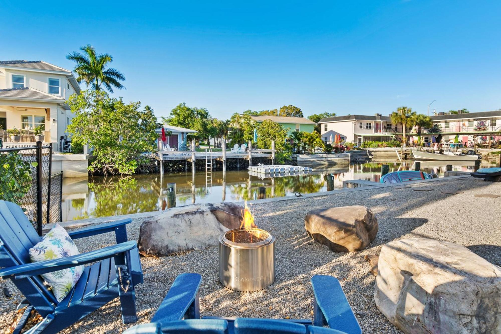 Boaters Bayshore Ii W Hot Tub Naples