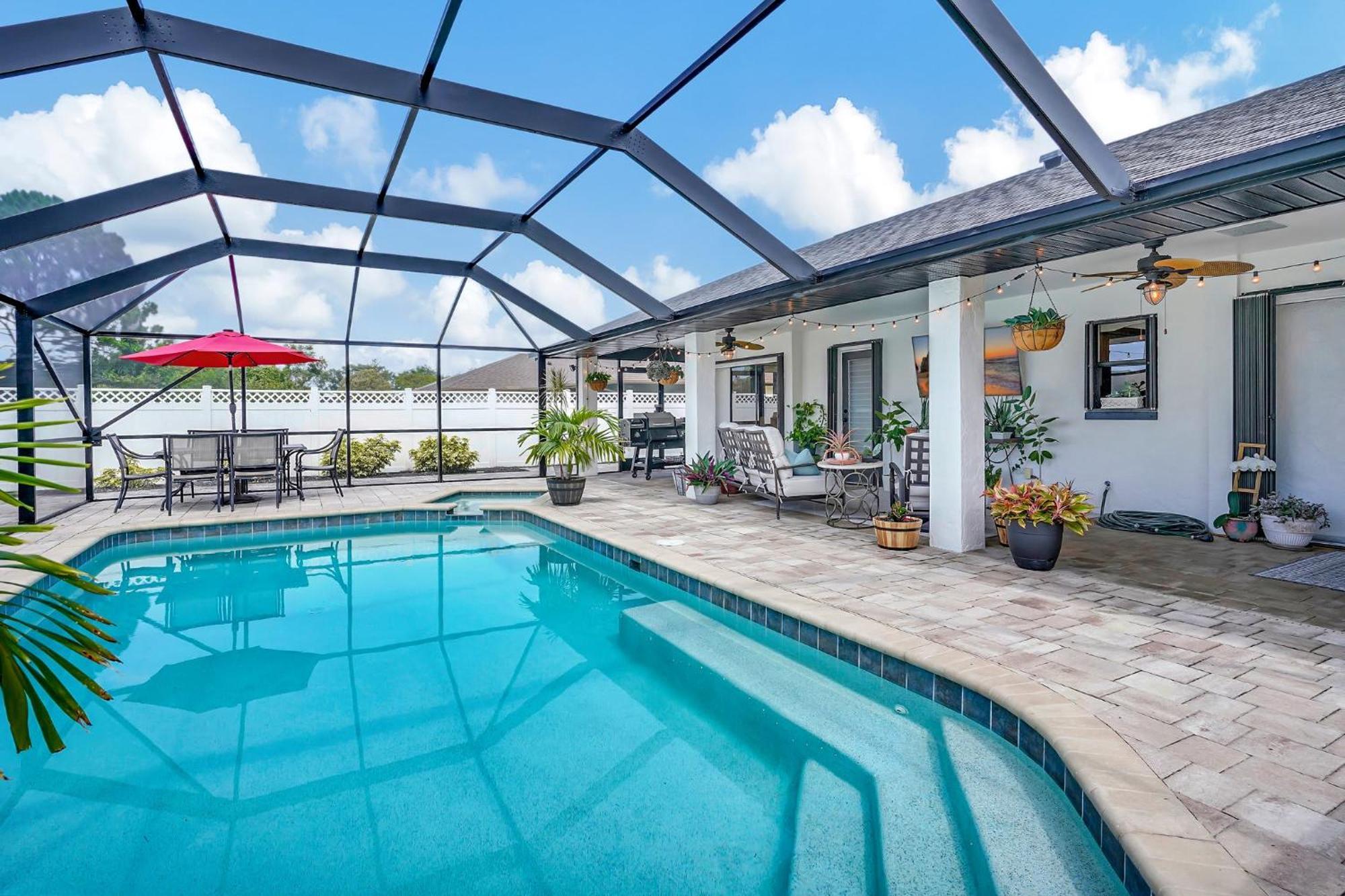 Peaceful Retreat Pool And Haven Holiday home