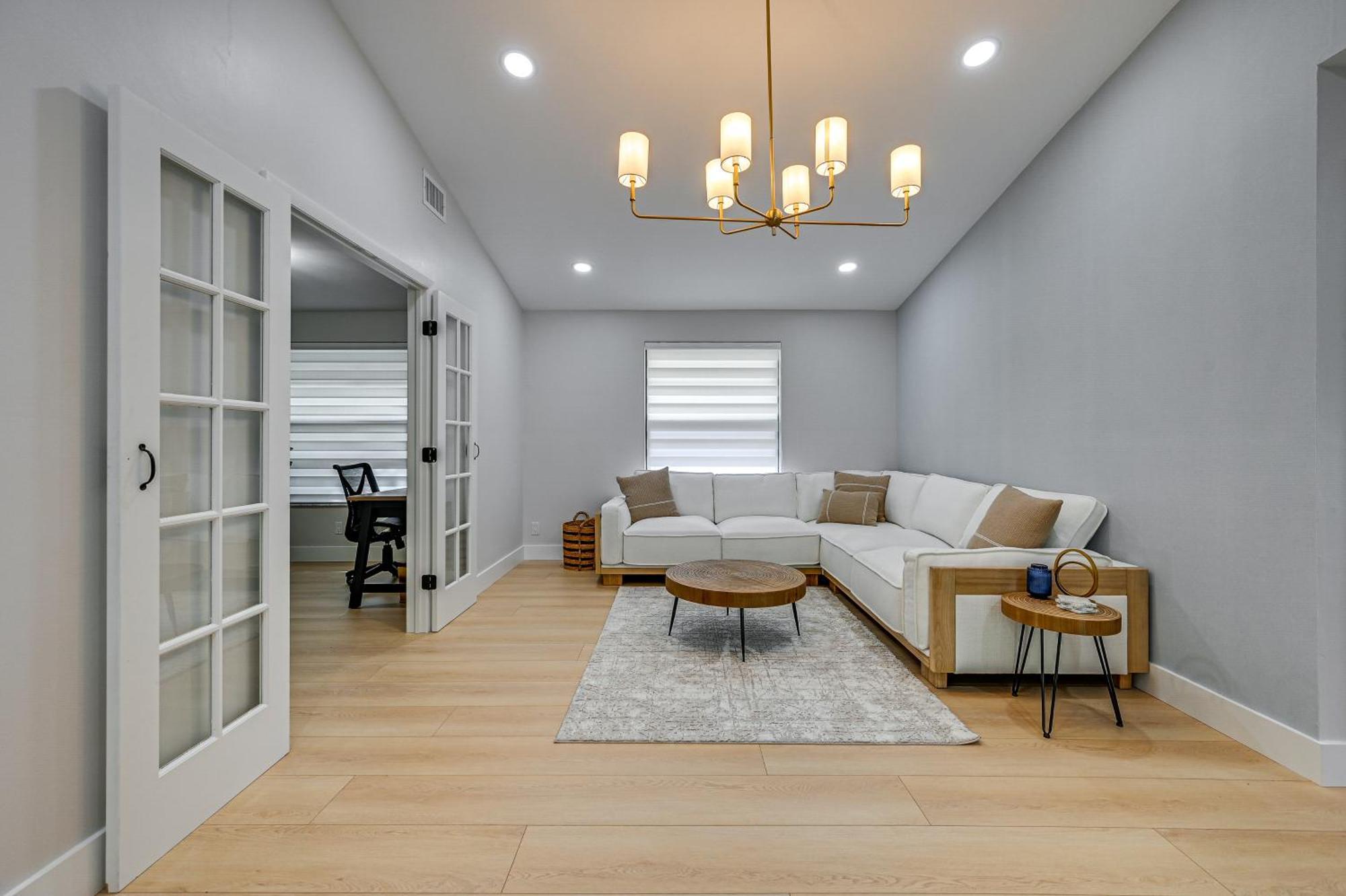 Holiday home Chic With Pool And Hot Tub, 4 Mi To Beach! Naples
