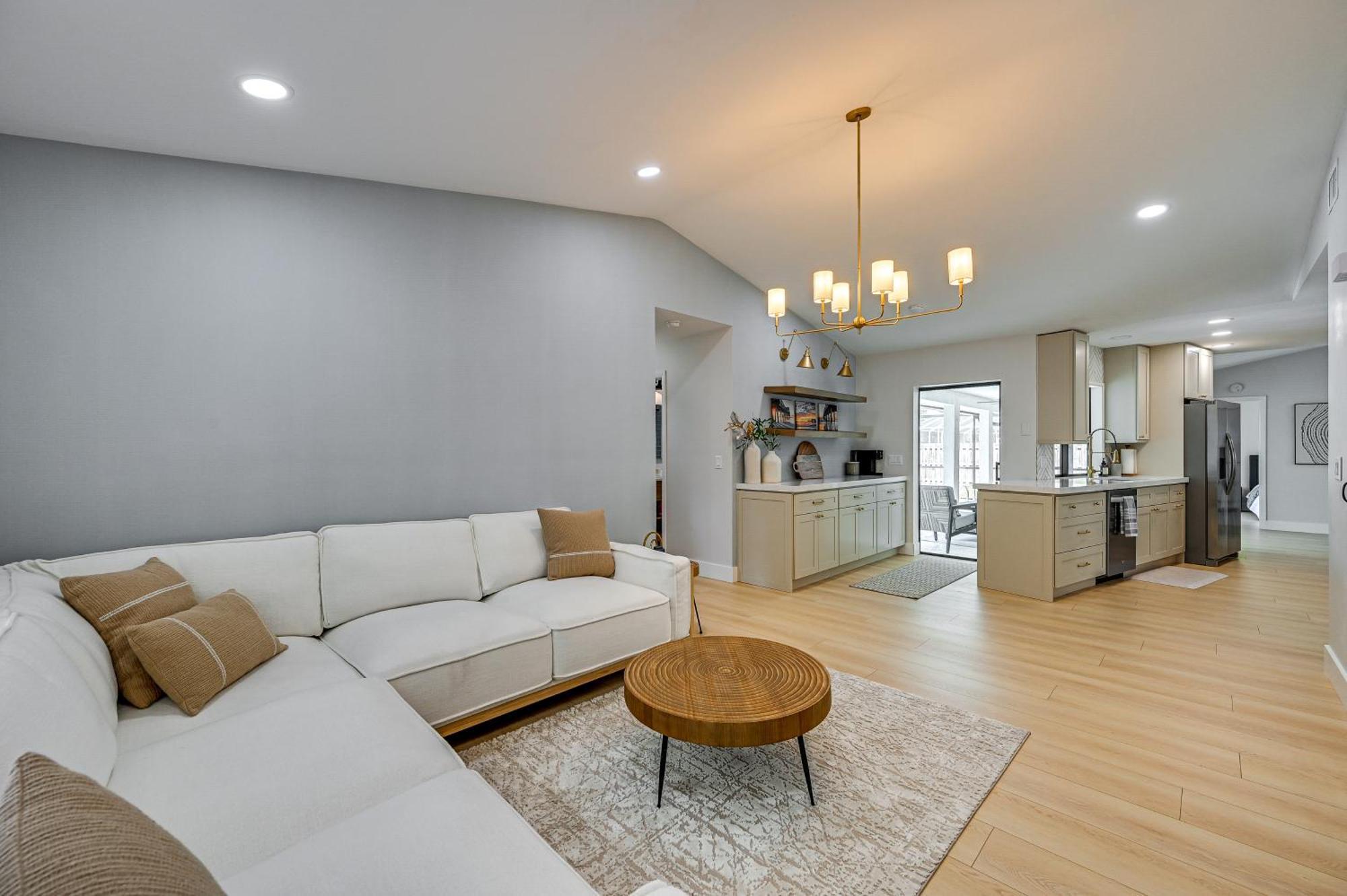 Chic With Pool And Hot Tub, 4 Mi To Beach! * Naples
