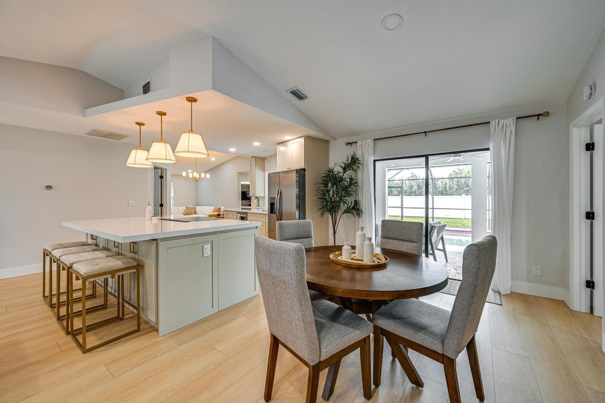 Chic With Pool And Hot Tub, 4 Mi To Beach! * Naples