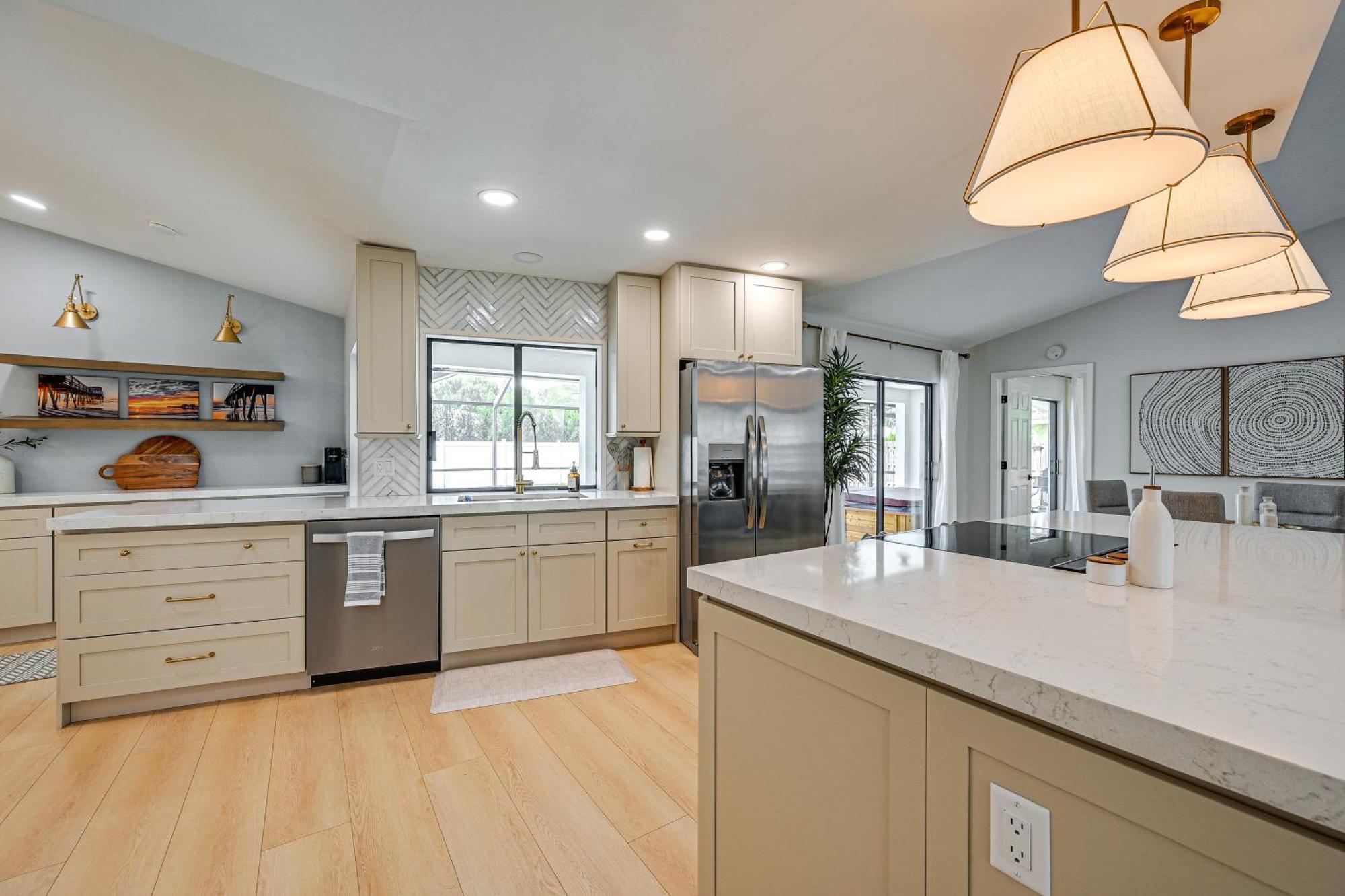 Chic With Pool And Hot Tub, 4 Mi To Beach! Naples