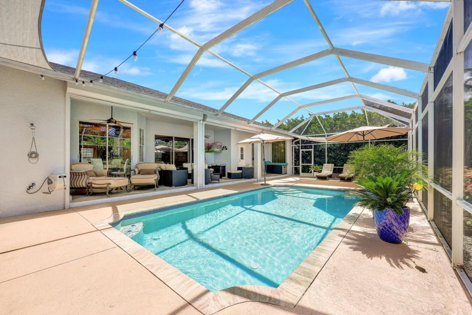 Lux Family 3 Bedroom With Pool Walk To And Mercato