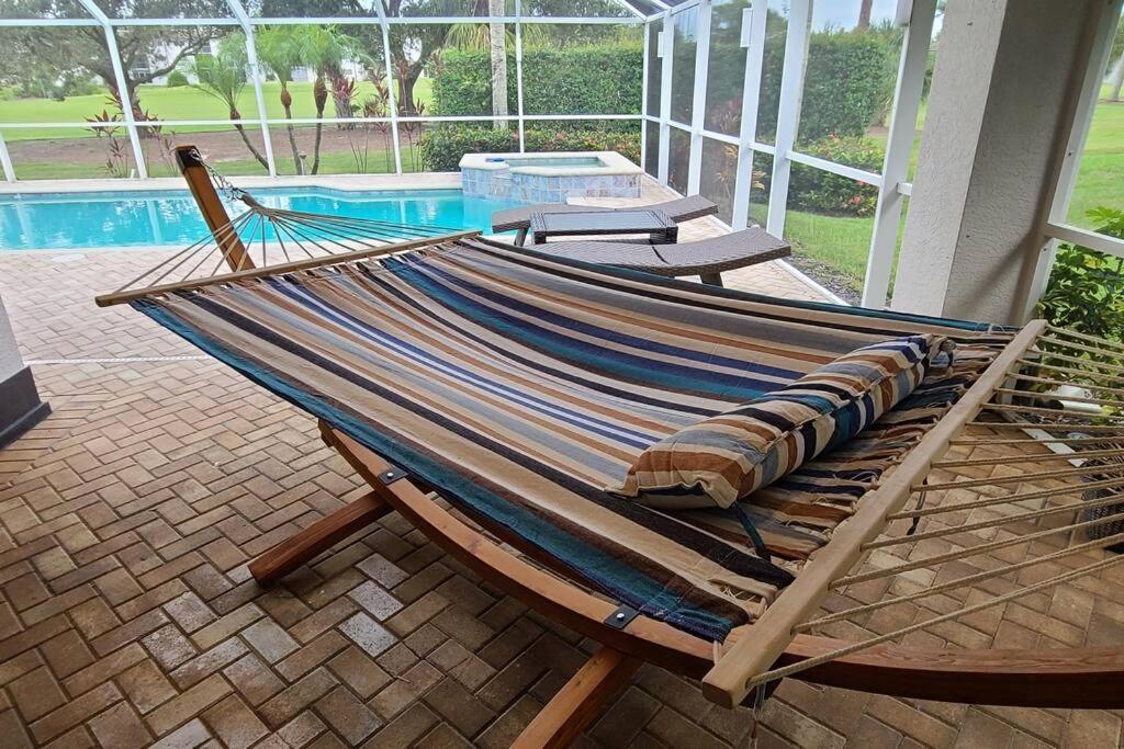 Spacious Luxury With Heated Pool And Hot Tub