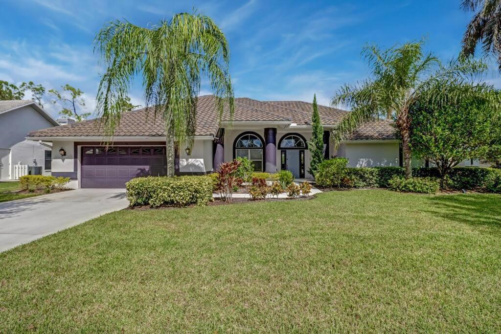 Villa Spacious Luxury With Heated Pool And Hot Tub