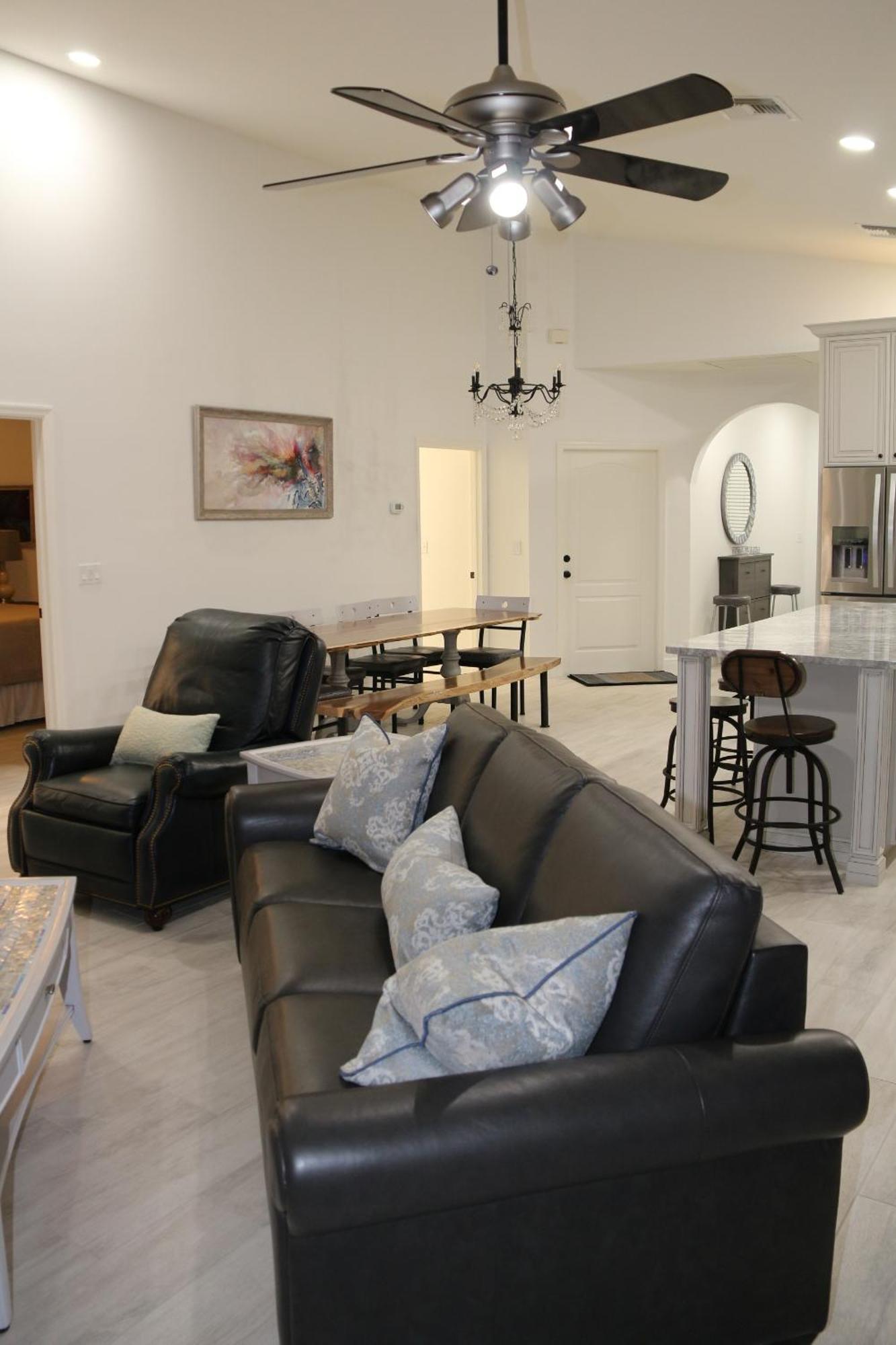 Villa De Charme With Heated Salt Water Pool And *