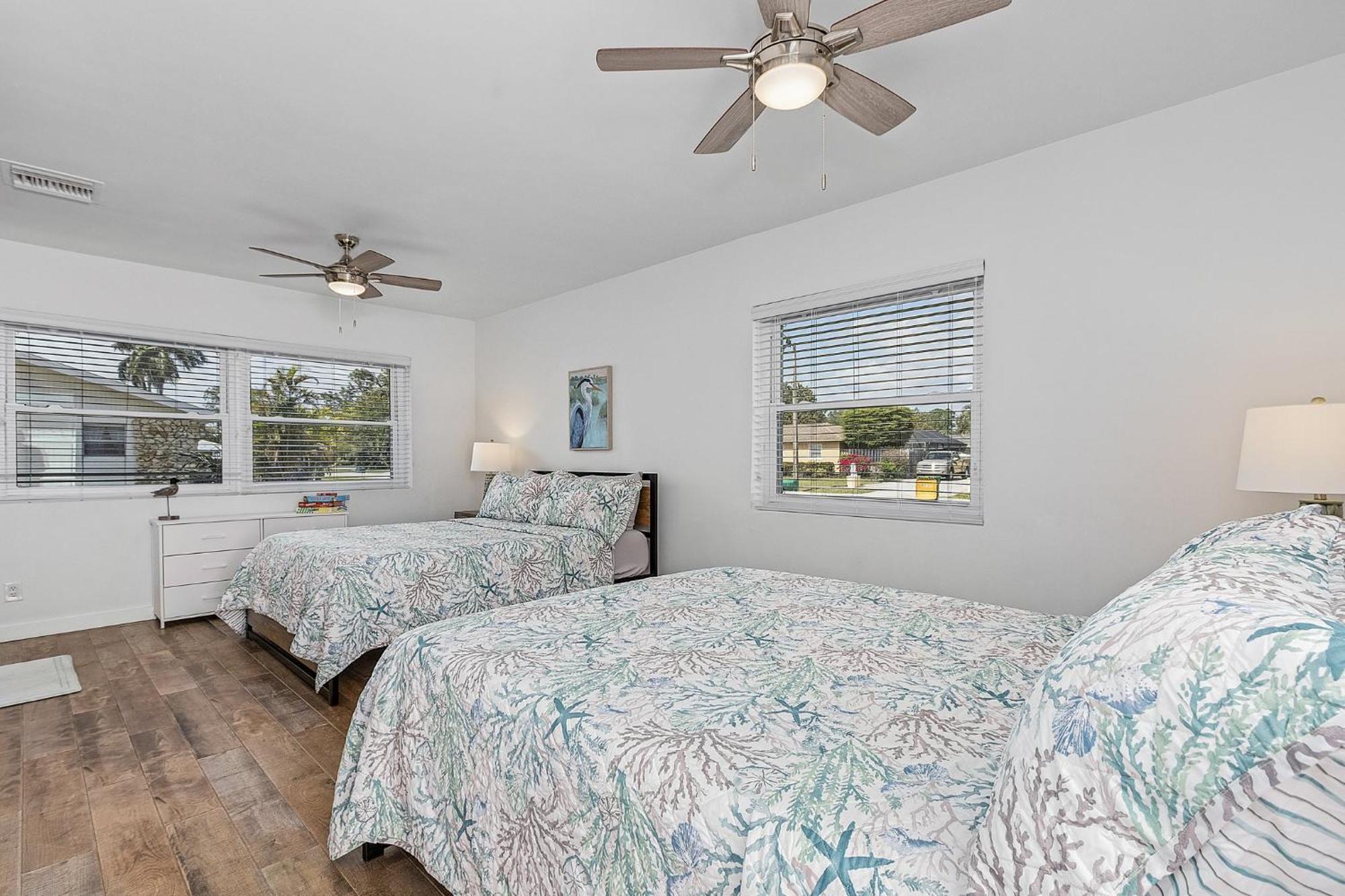 4 Bdr Pool Tropical Oasis Naples
