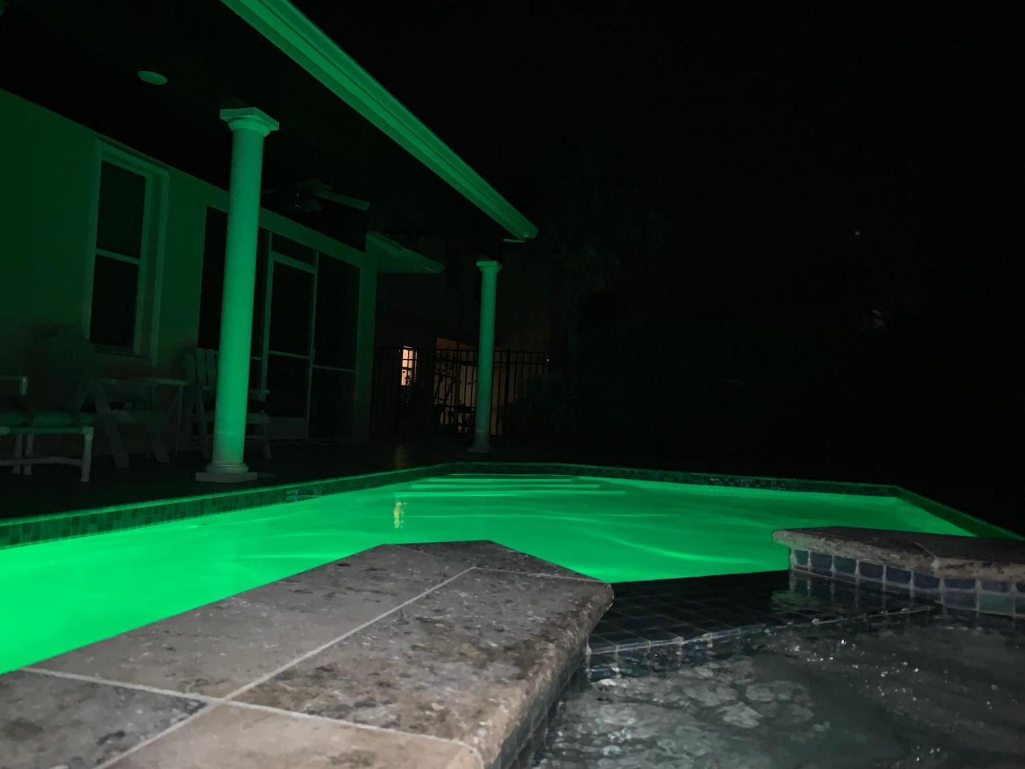 De Charme With Heated Salt Water Pool And Villa *