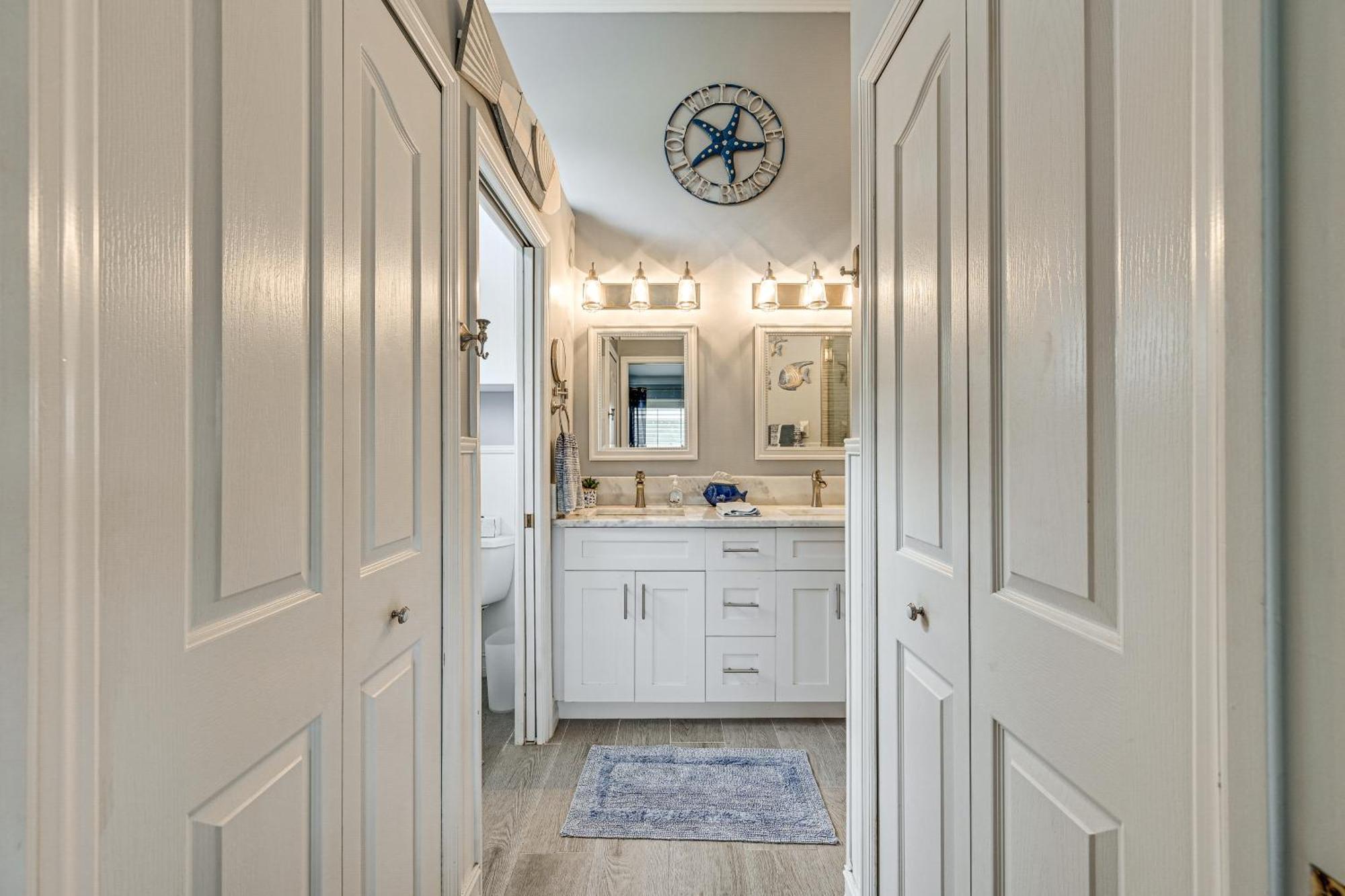 Charming Getaway With Pool Less Than 5 Mi To 5th Ave! Holiday home Naples