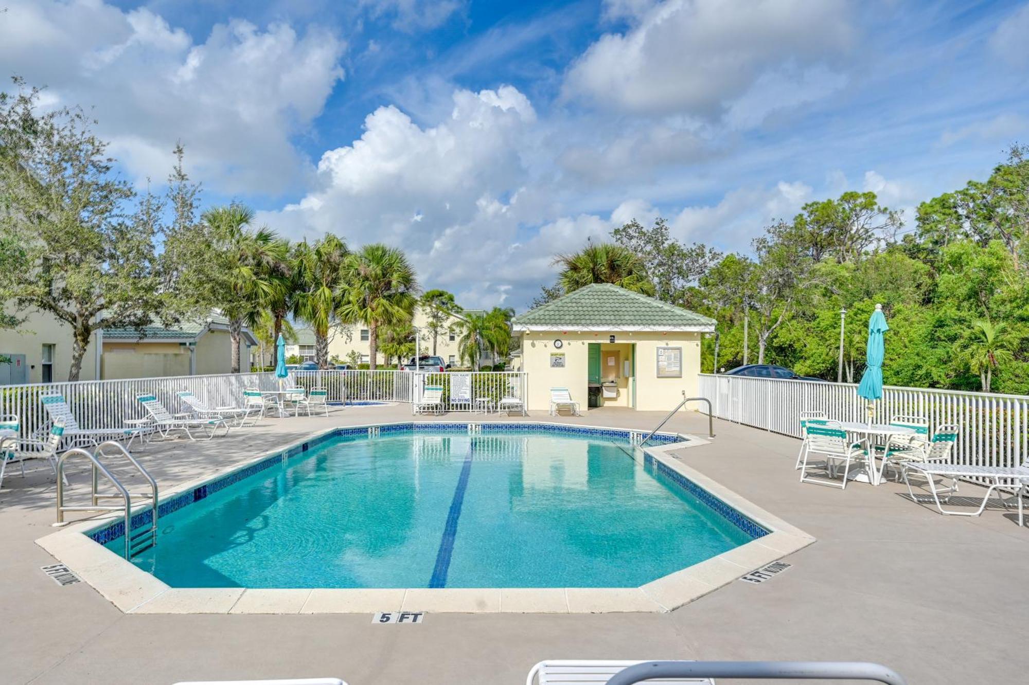 With Pool Access About 6 Mi To * Naples