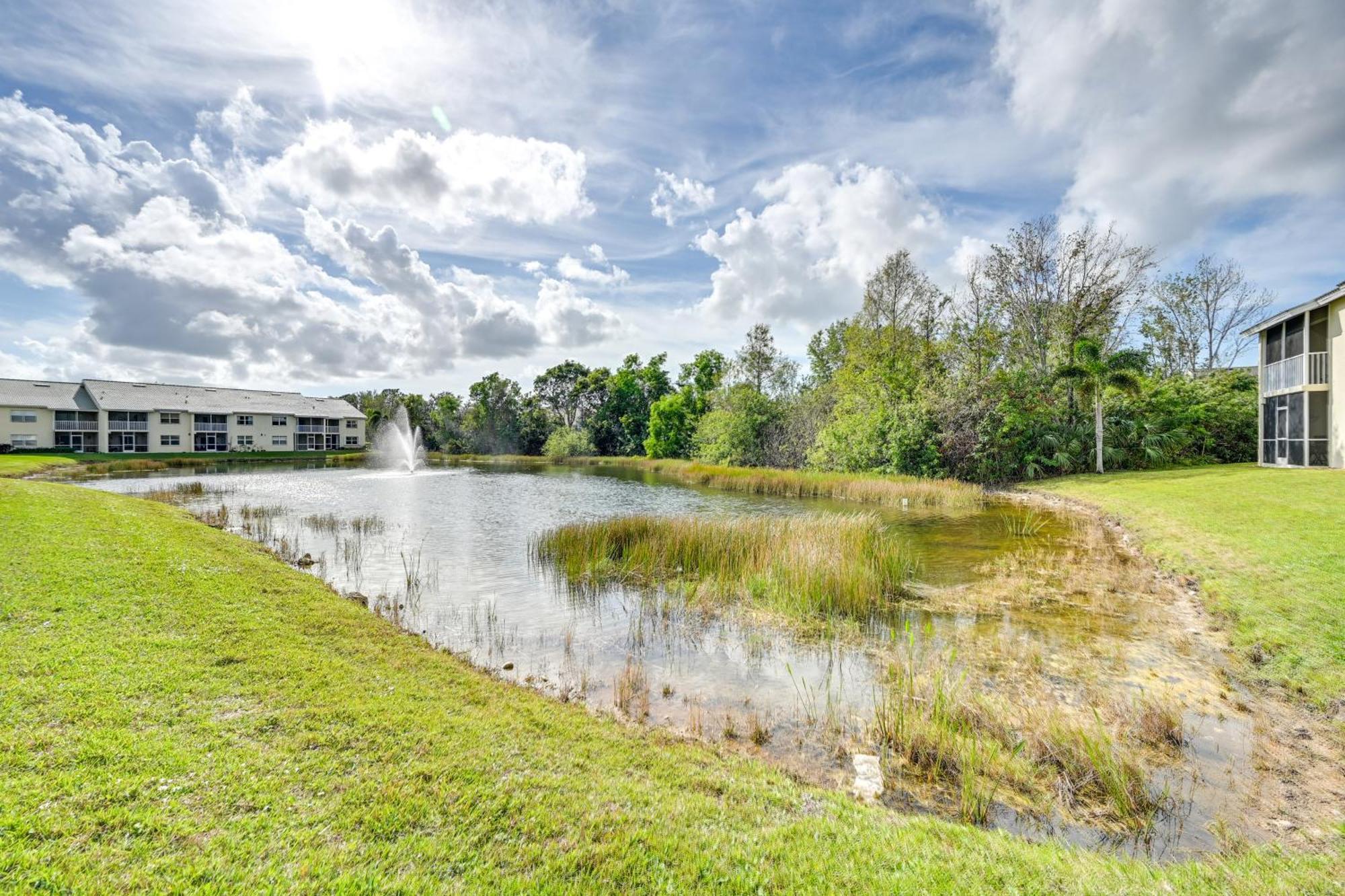 Apartment With Pool Access About 6 Mi To