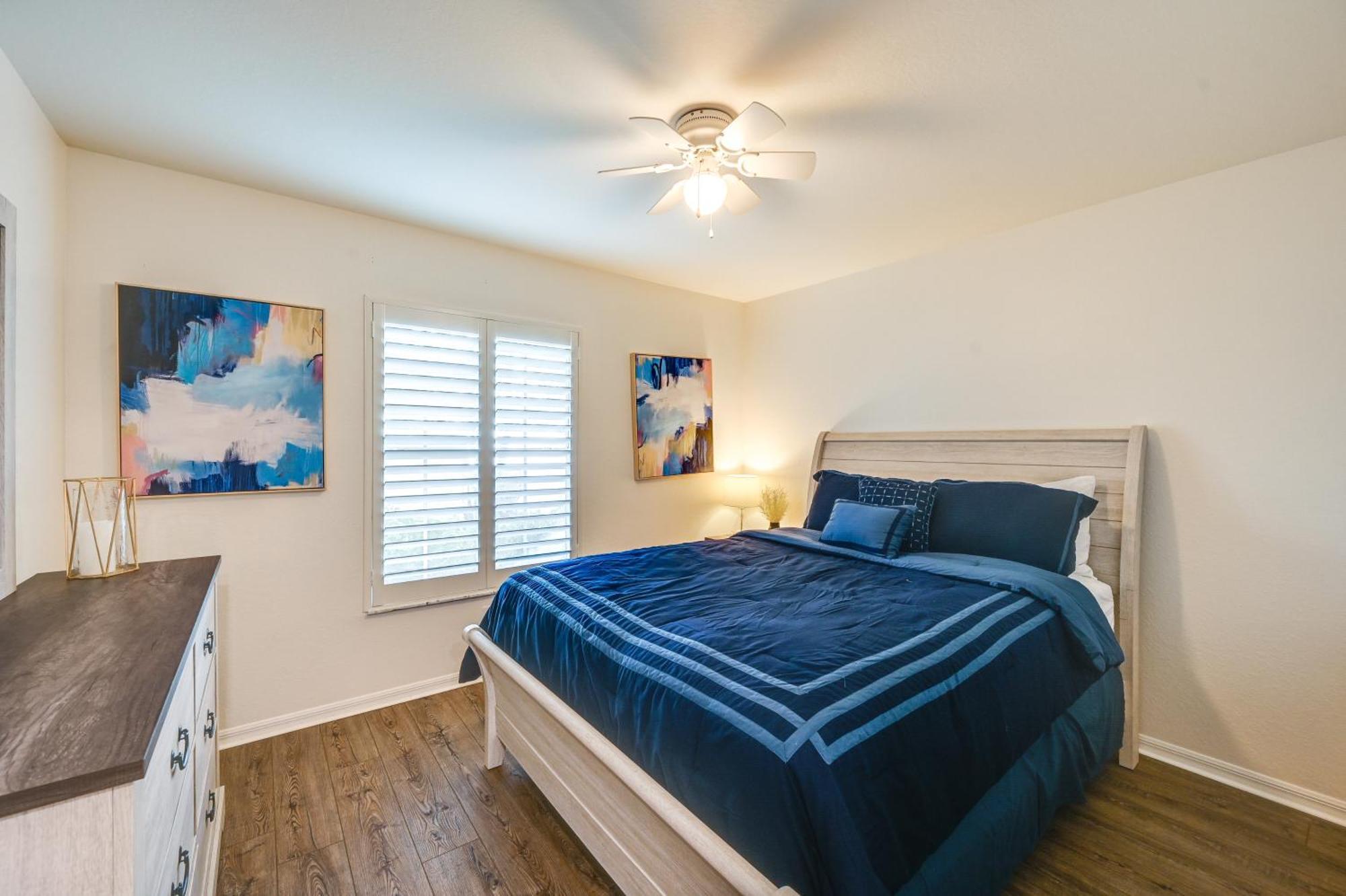 With Pool Access About 6 Mi To Apartment *
