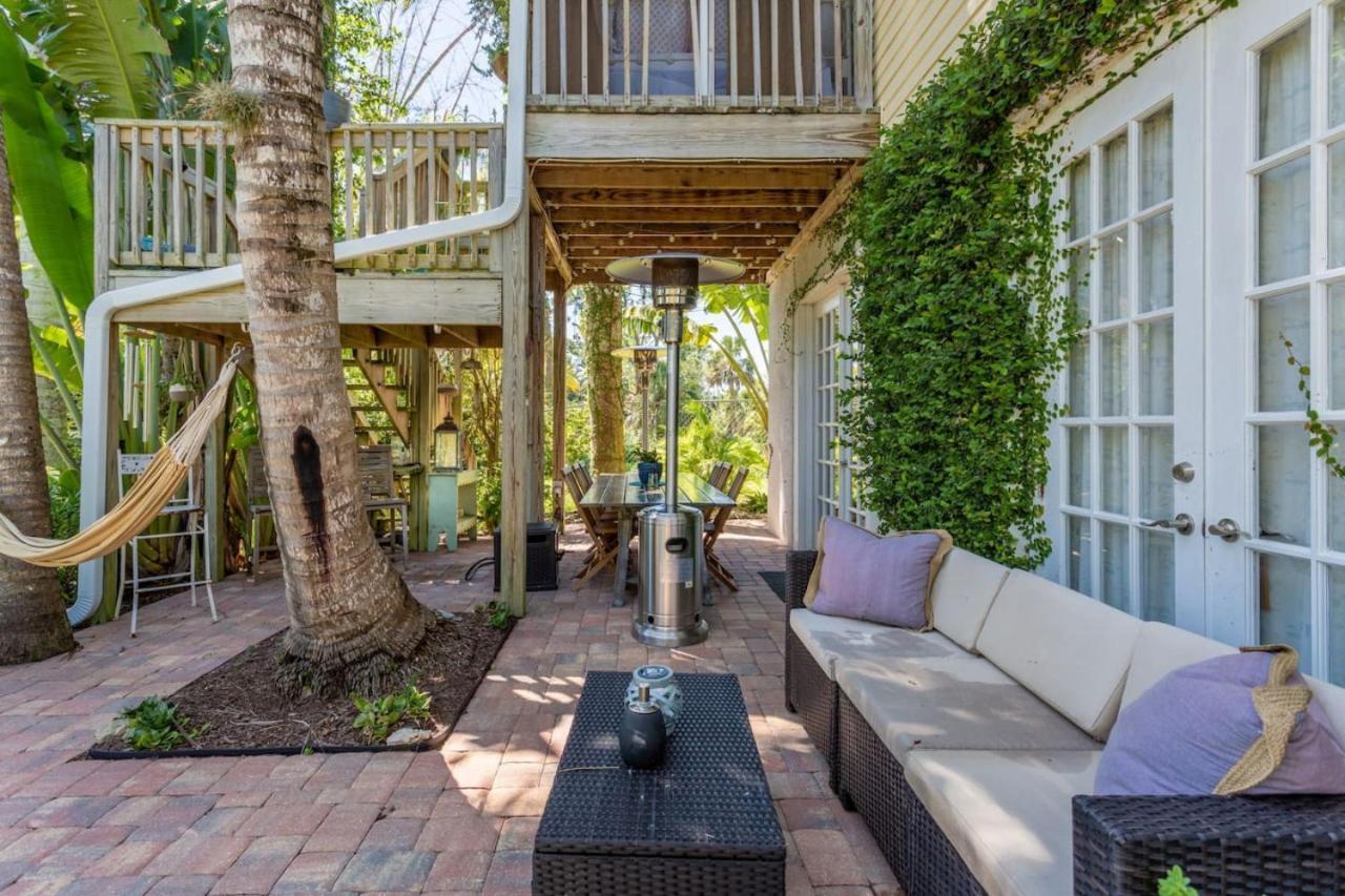 Garden Just Minutes To Sandy Beaches Apartment Naples
