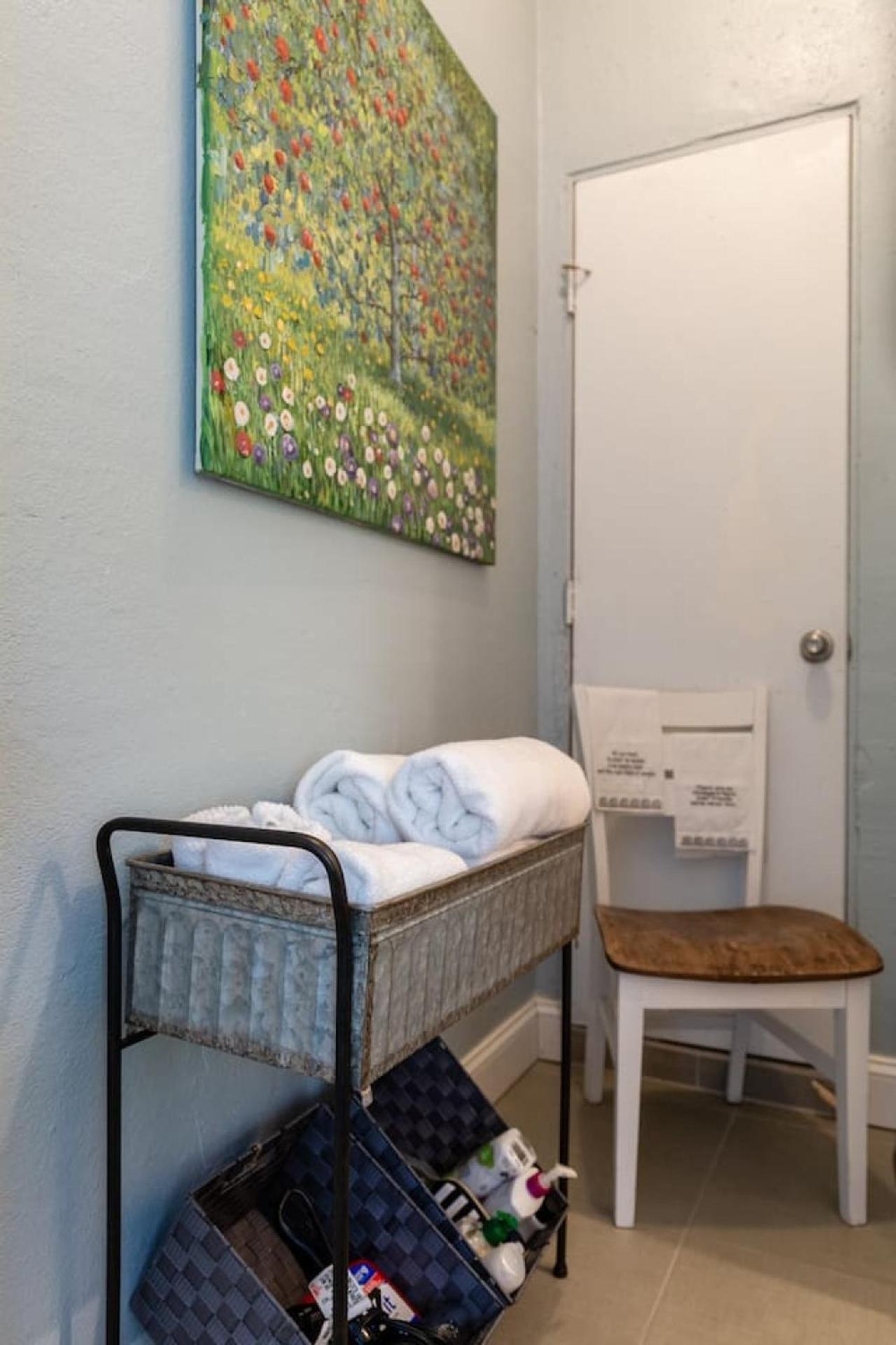 Garden Just Minutes To Sandy Beaches Naples