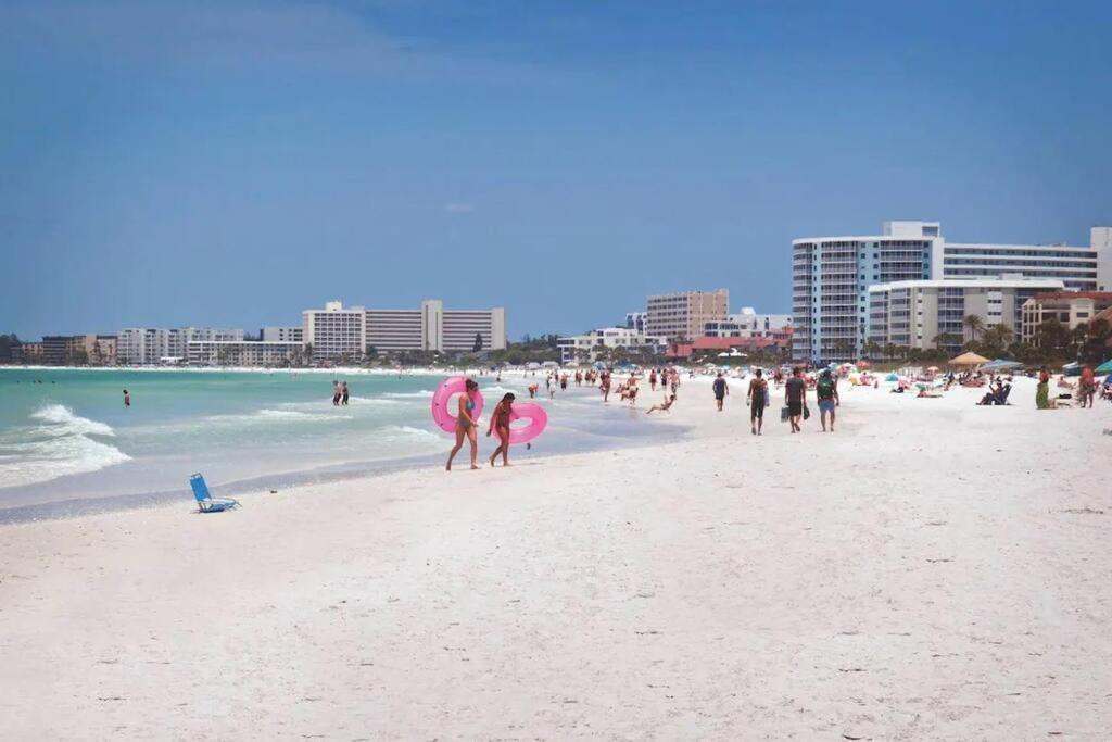 Apartment Spacious 2 Bedroom Lely Fl *