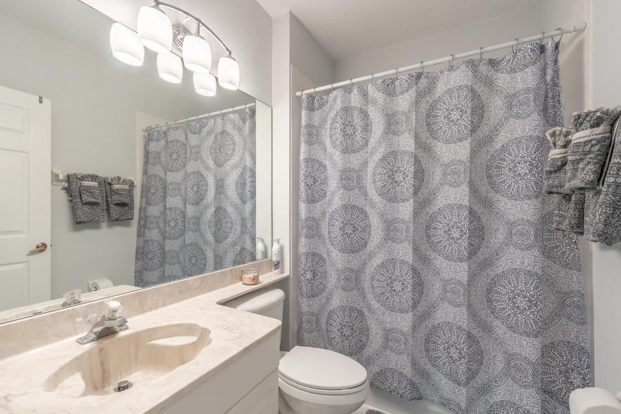 Spacious 2 Bedroom Lely Fl * Naples