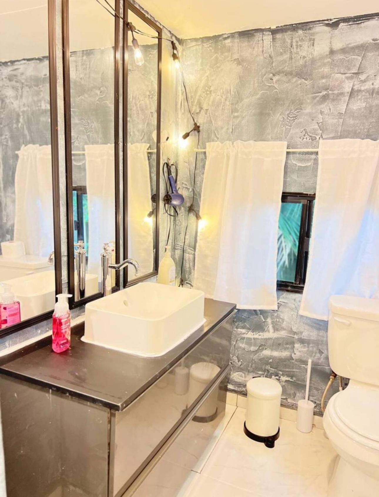 Social Distanсing Approved Nature Getaway! Naples