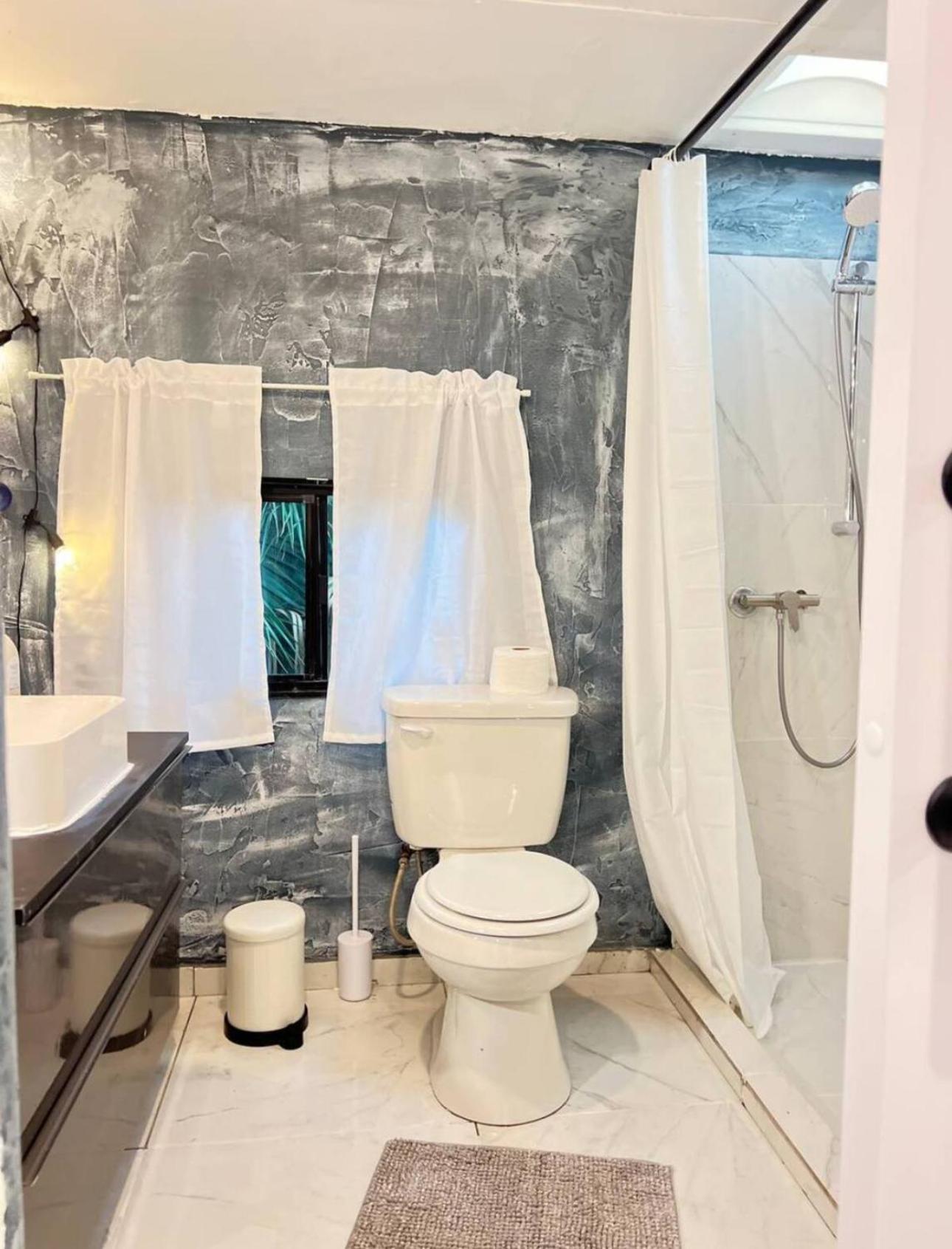 Social Distanсing Approved Nature Getaway! * Naples