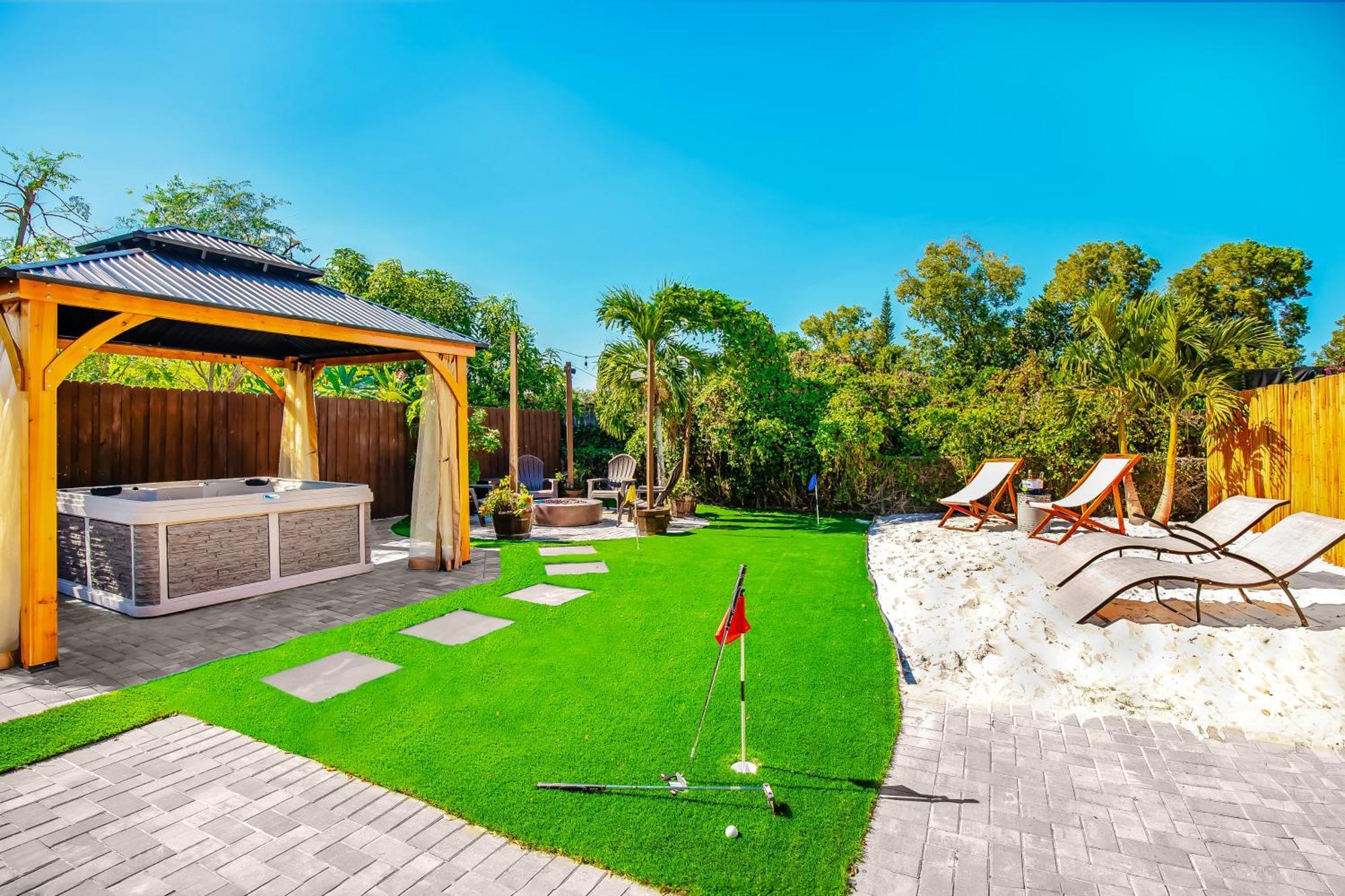 Coastal With Mini Golf, Private &spa *