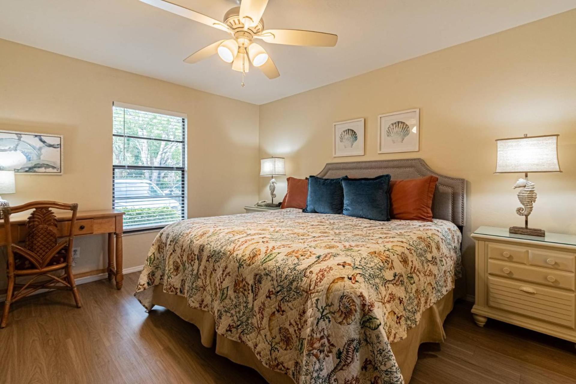 Park Shore Resort, 1st Floor, Bldg.i, End Unit *