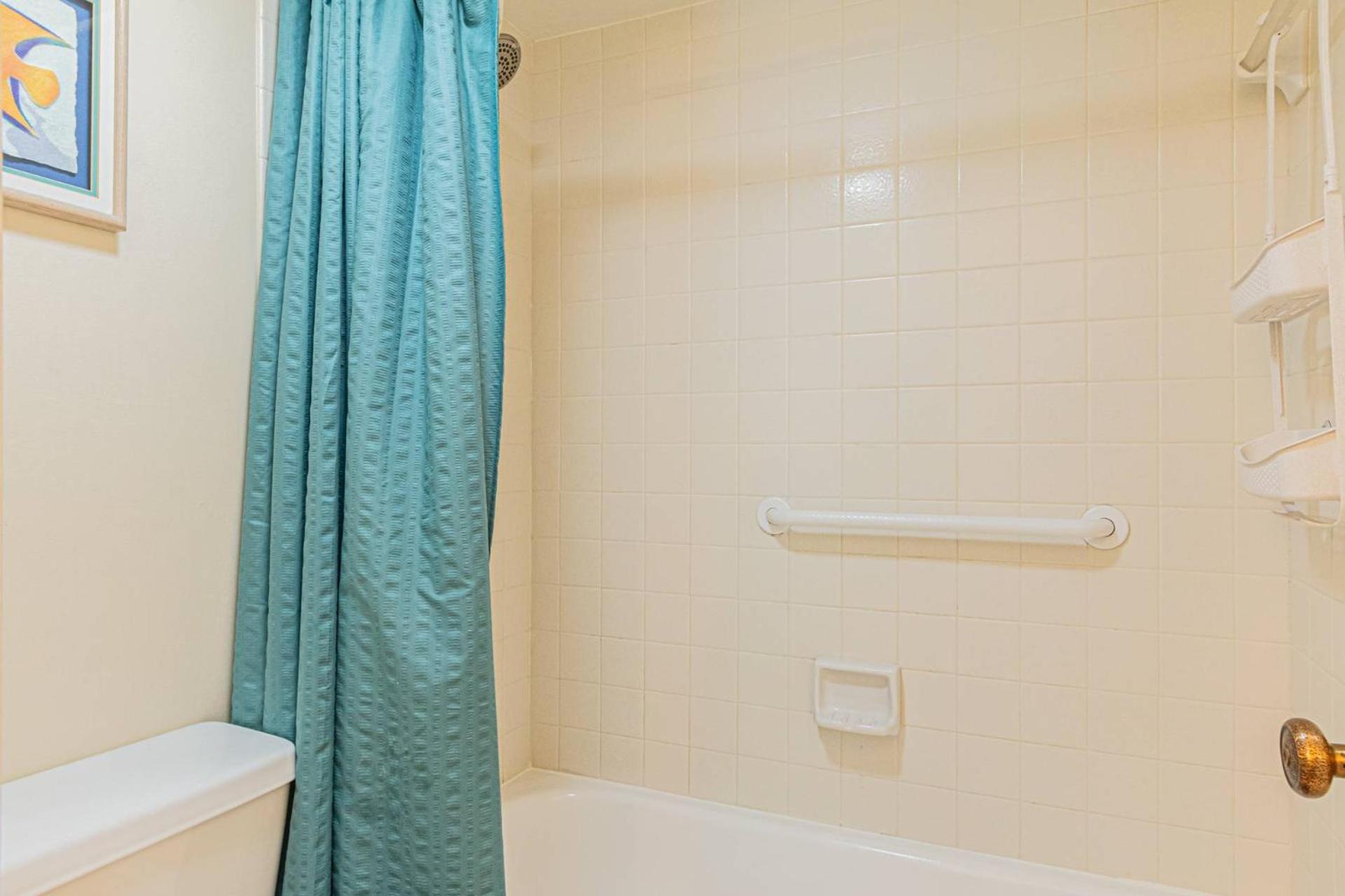 Park Shore Resort, 1st Floor, Bldg.i, End Unit Naples