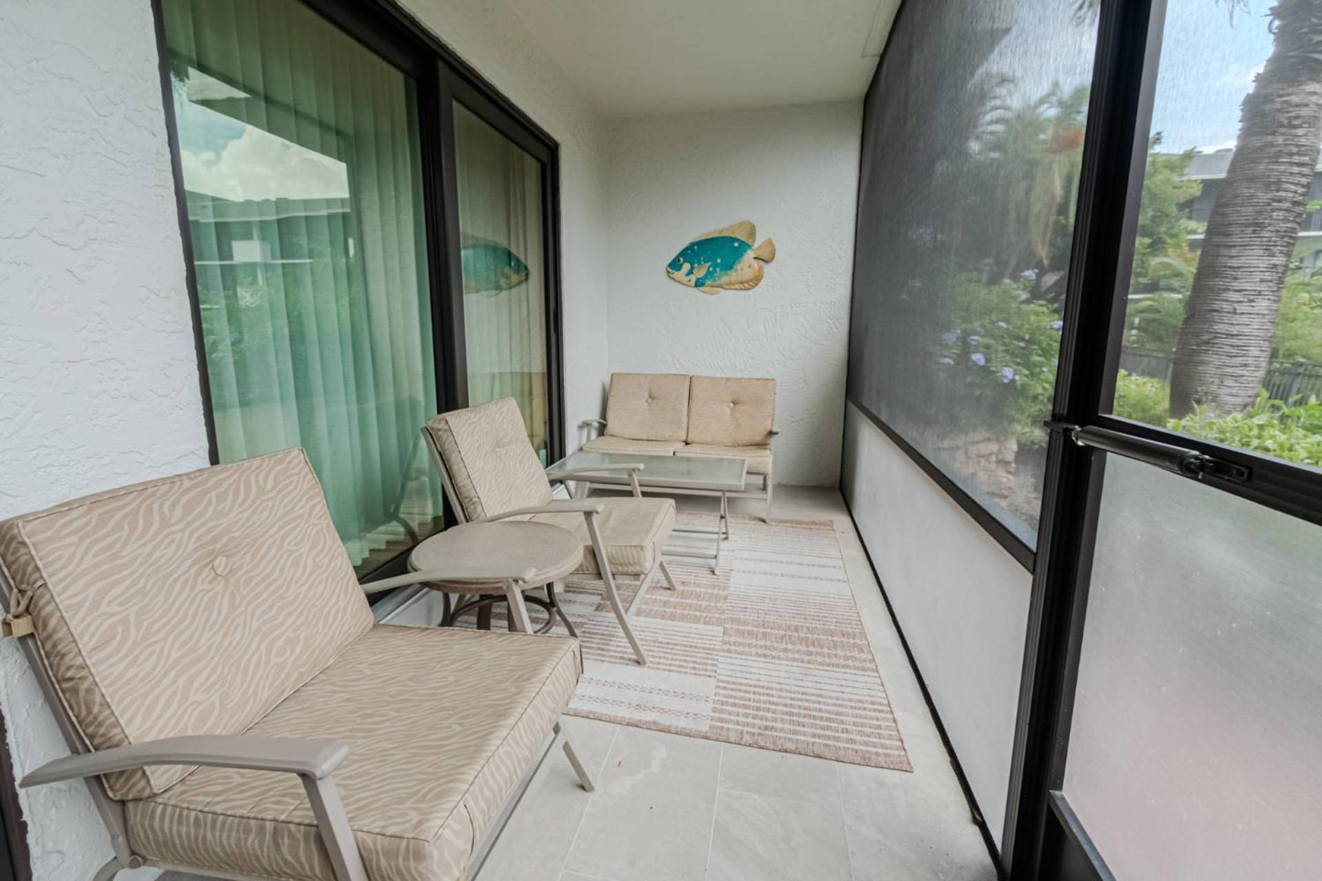 Park Shore Resort, 1st Floor, Bldg.i, End Unit Holiday home Naples