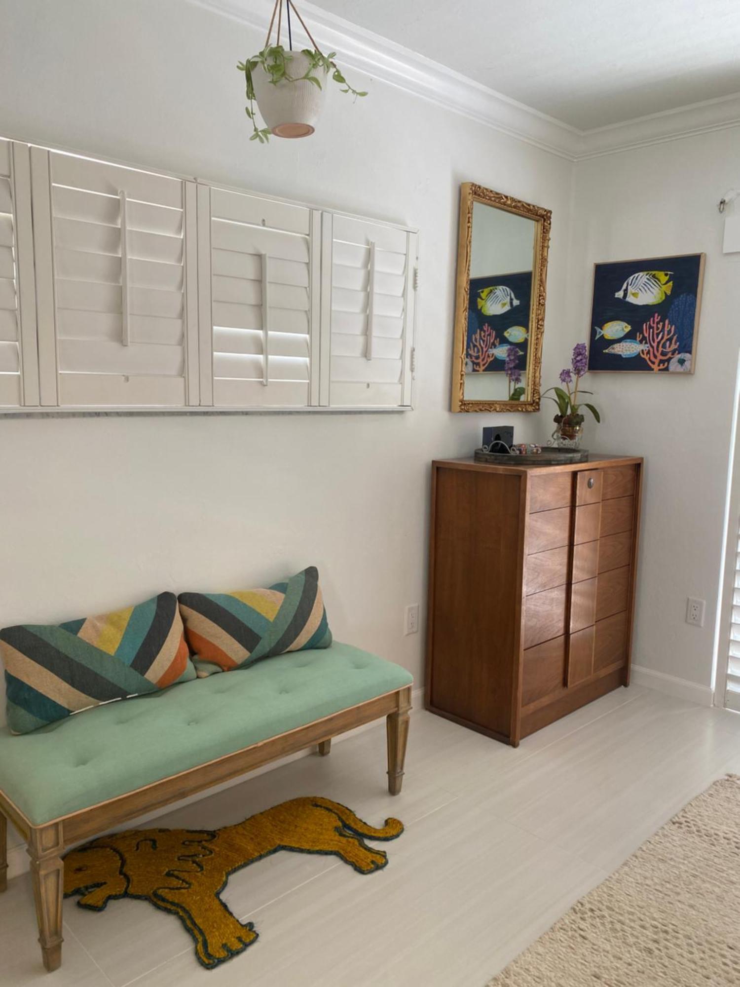 Closest To Vanderbilt Beach, New Remodel, Well Appointed, Bbq, Yard, Very Private Many Extras! Apartment Naples
