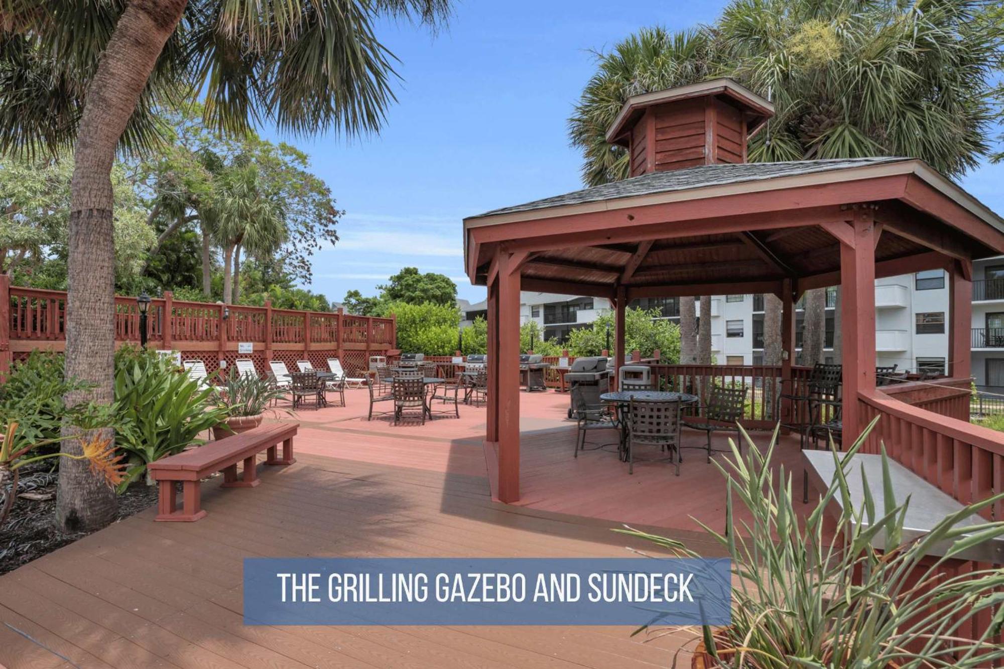 Second Floor With And Fountain View Holiday home Naples