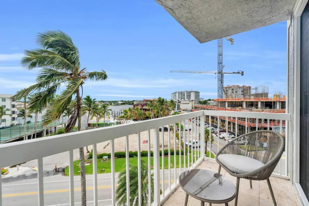 Beachfront Luxury Living On Vanderbilt Apartment