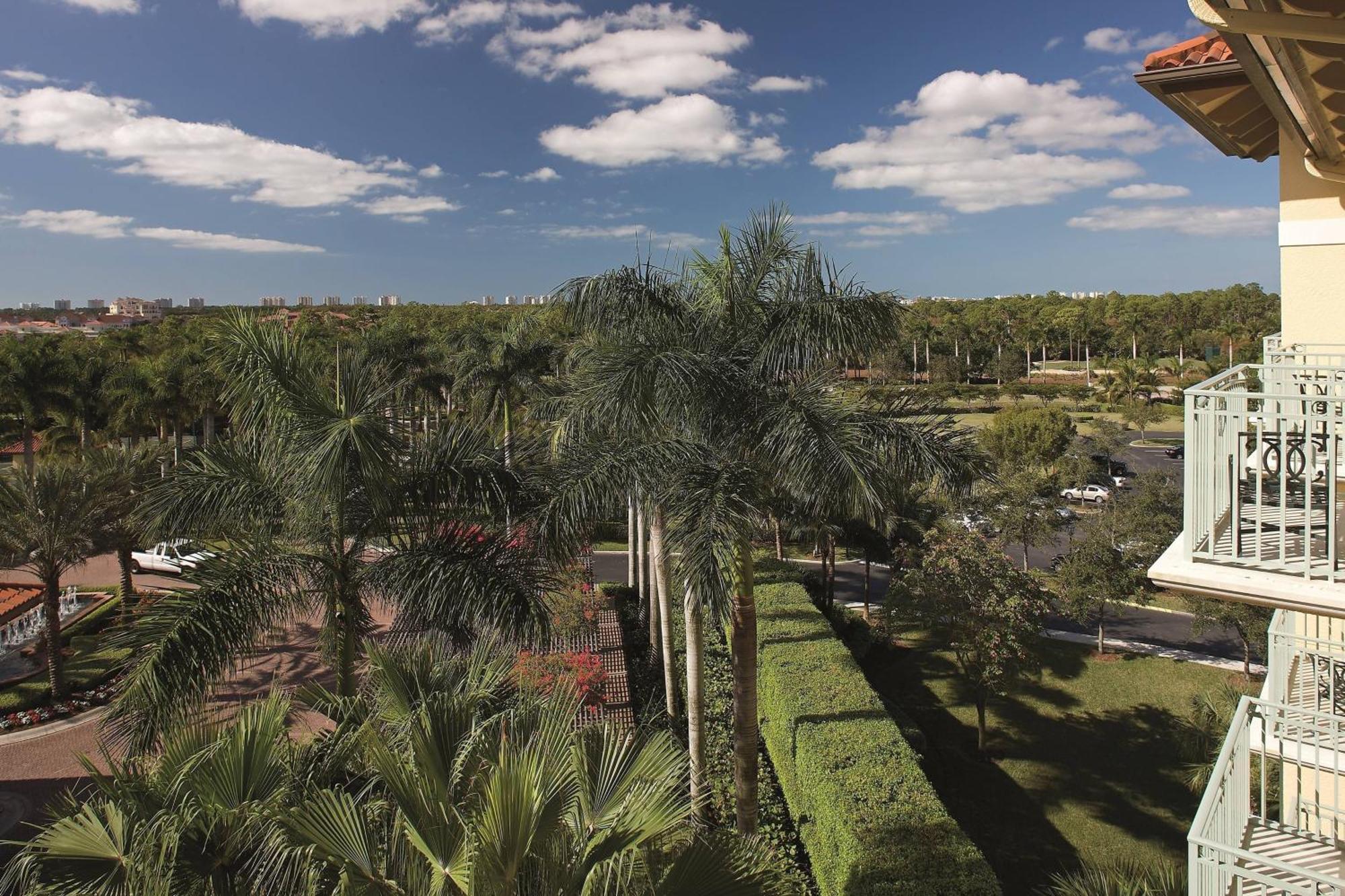 The Ritz-carlton Naples, Tiburon