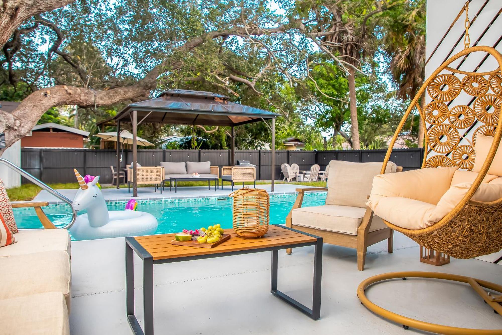 Apartment Unique Pool - Mykonos! 2miles To Downtown Attached