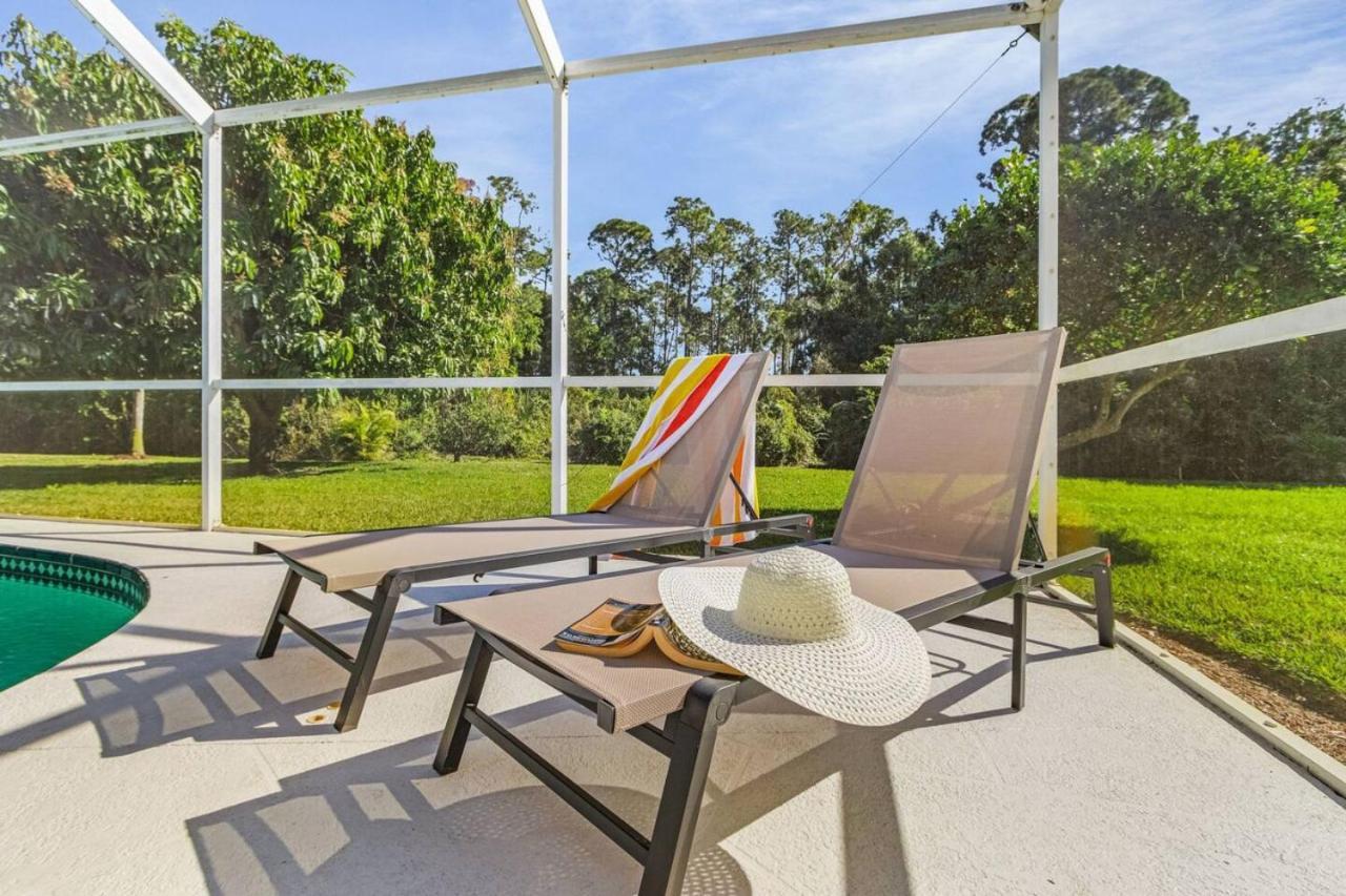 Serene Pool In Gated Community-naples Holiday home Naples