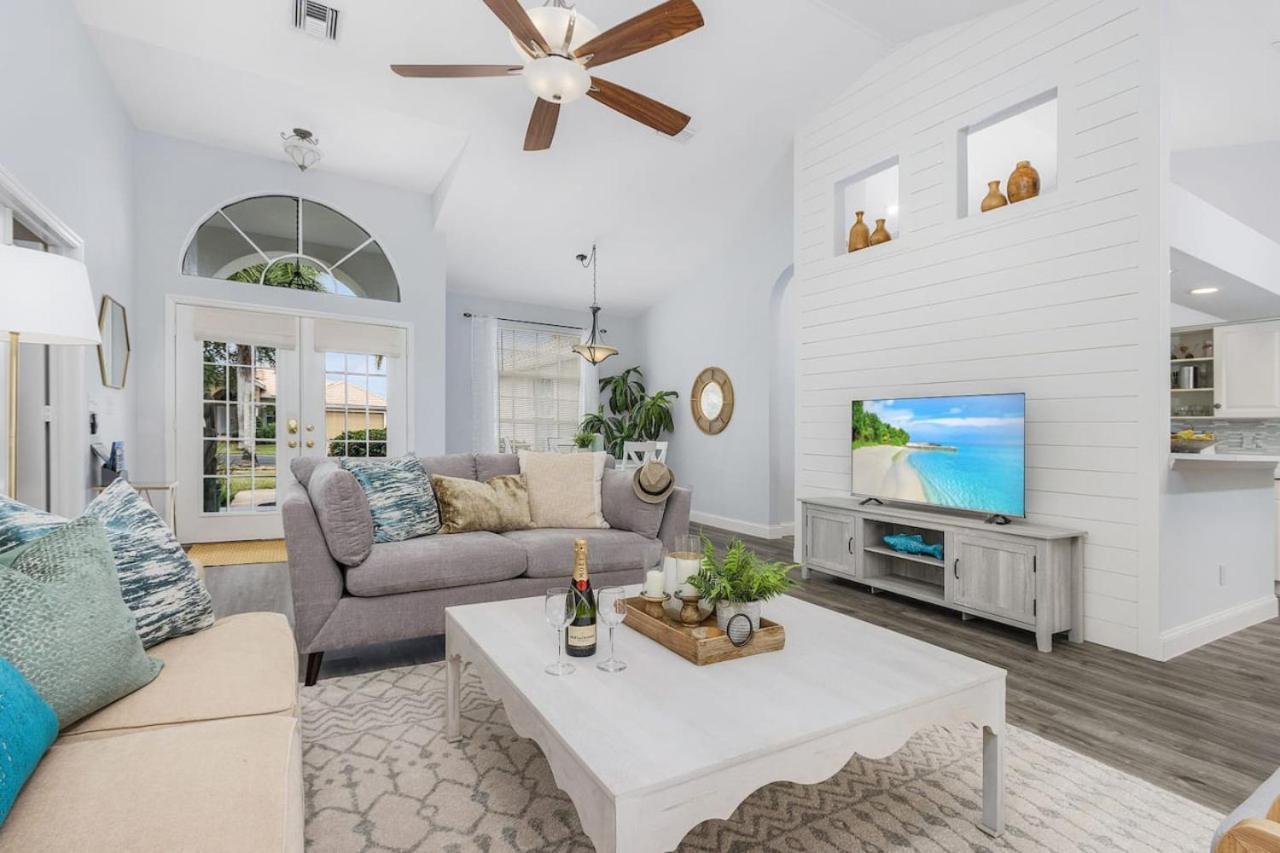 Imagine Where Sunshine Dreams True Holiday home Naples