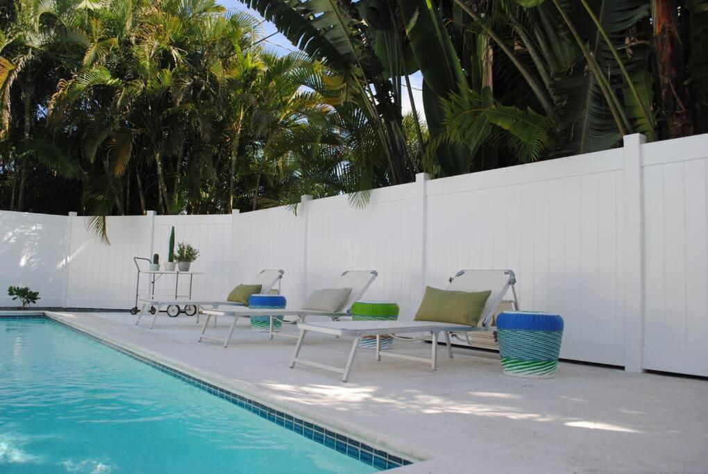 The Pop Hauz - Large Pool House *