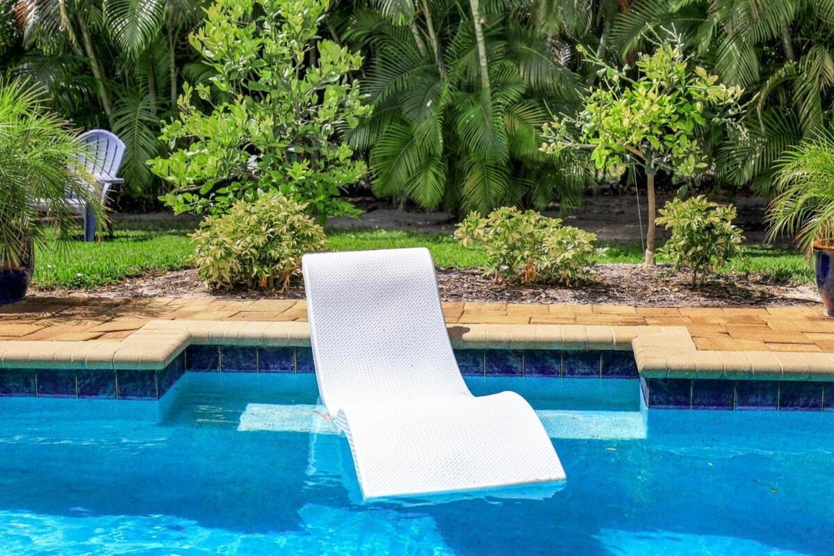 Bike To Beach, Heated Pool, Sleeps 12 Naples