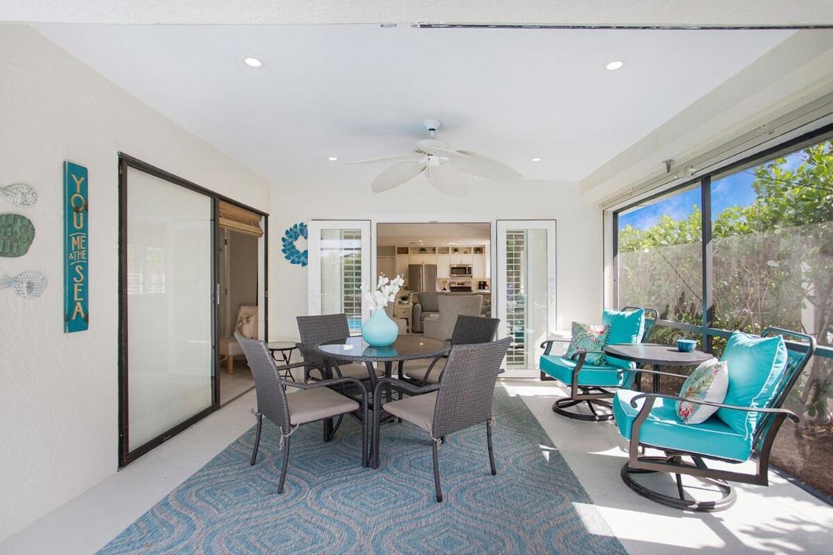 Beachy Haven 3 Bed 2bath Heated Pool Tiki Bar Sleep 6 Holiday home Naples