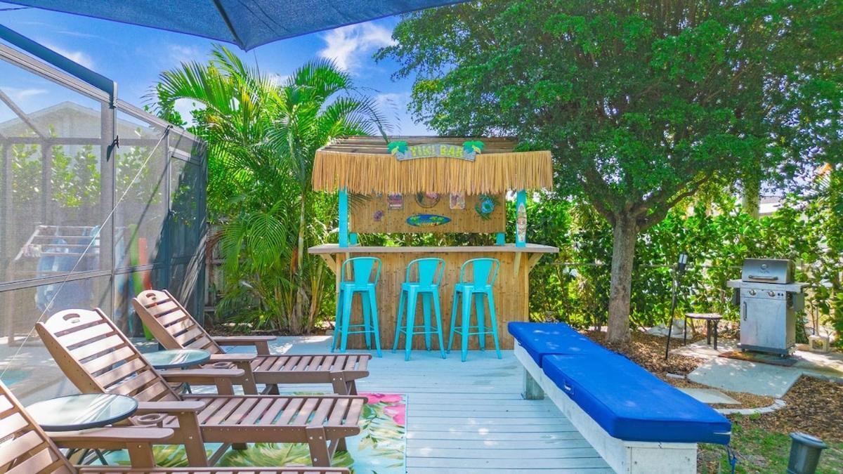 Beachy Haven 3 Bed 2bath Heated Pool Tiki Bar Sleep 6 * Naples