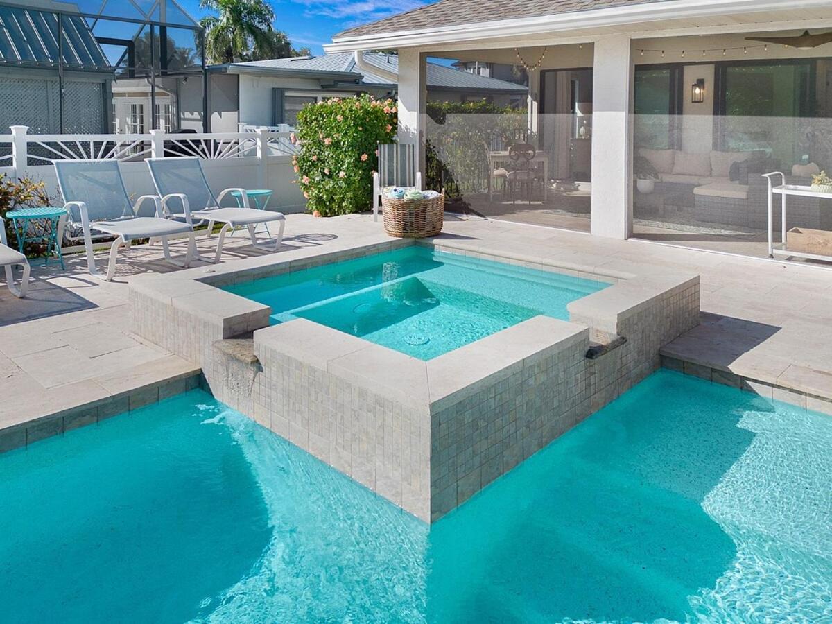 Spacious Pool Near With Backyard Oasis Holiday home
