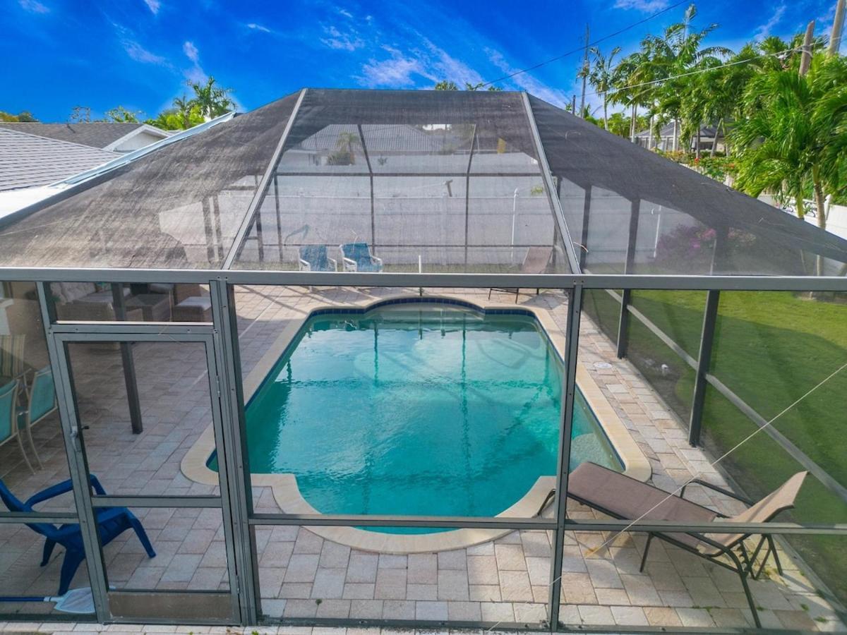 Coastal Flair-walk To Beach-heated Pool-sleeps 8 Holiday home