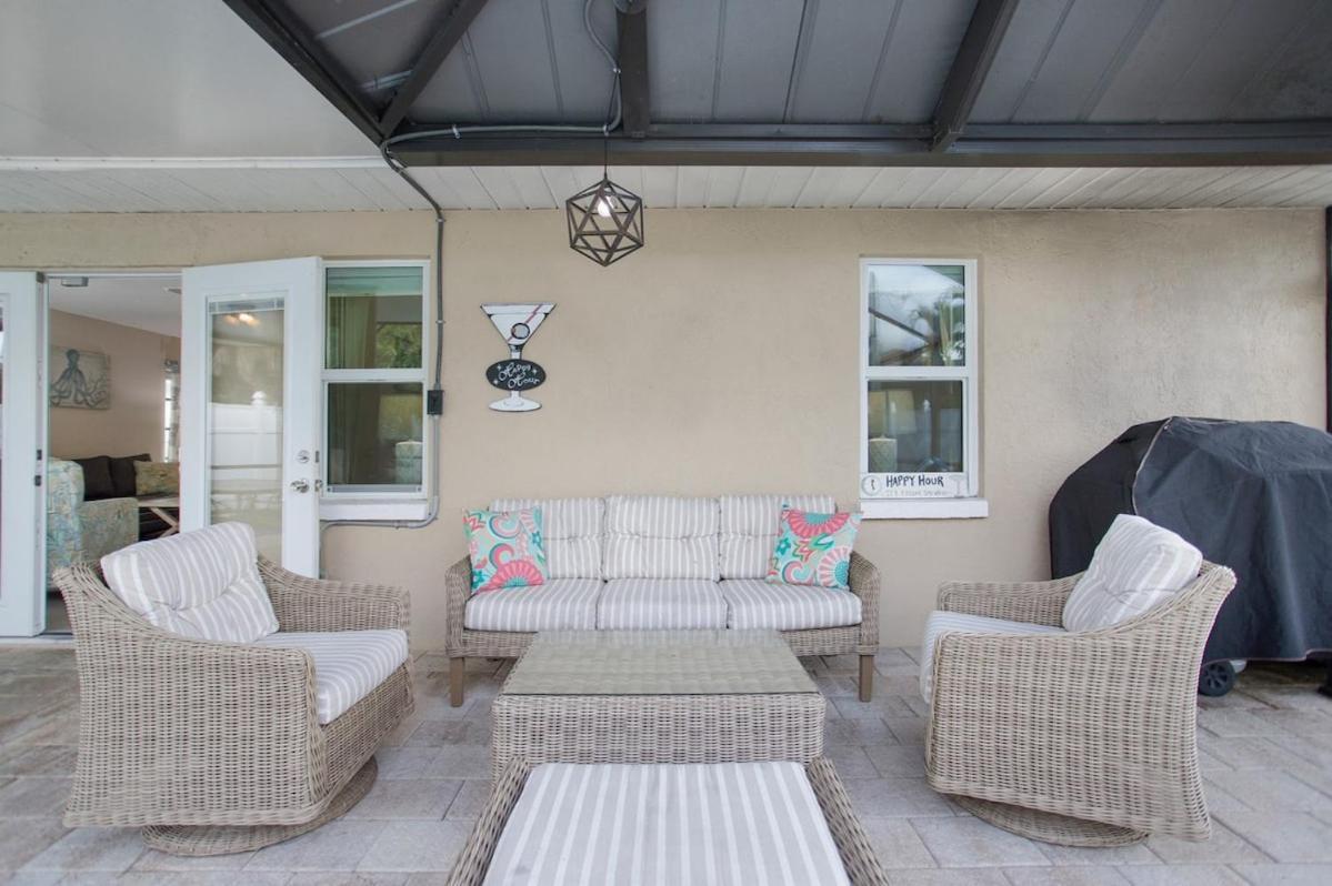 Holiday home Coastal Flair-walk To Beach-heated Pool-sleeps 8 Naples